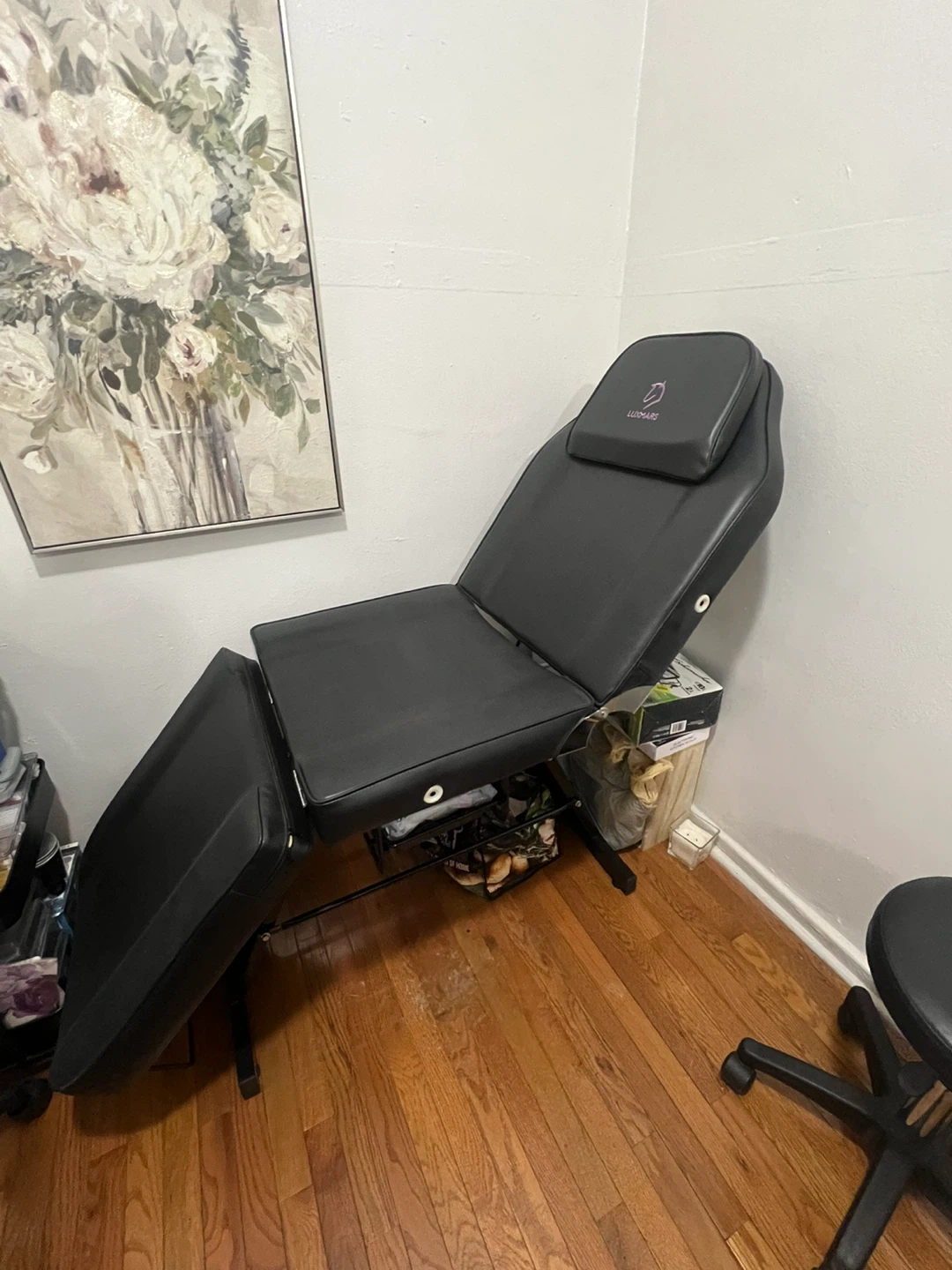 Salon Rolling Stool Chair