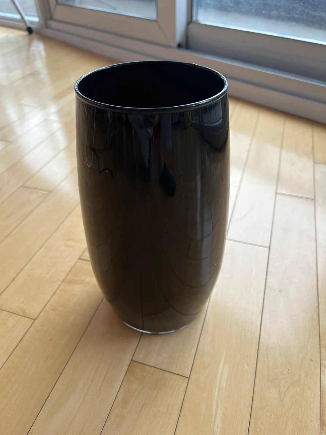 Amaryllis Flowers Black Vase