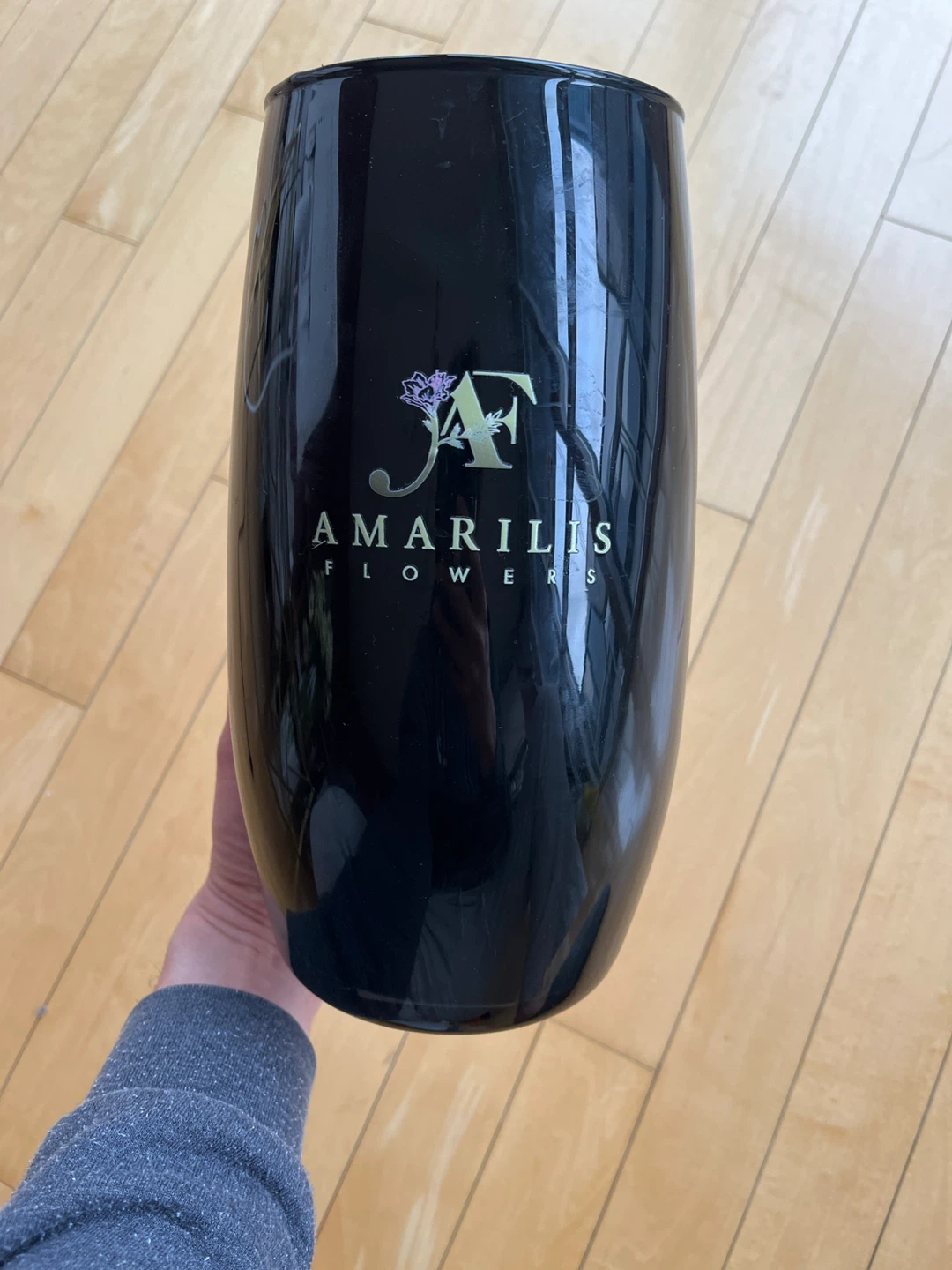Amaryllis Flowers Black Vase - photo 2
