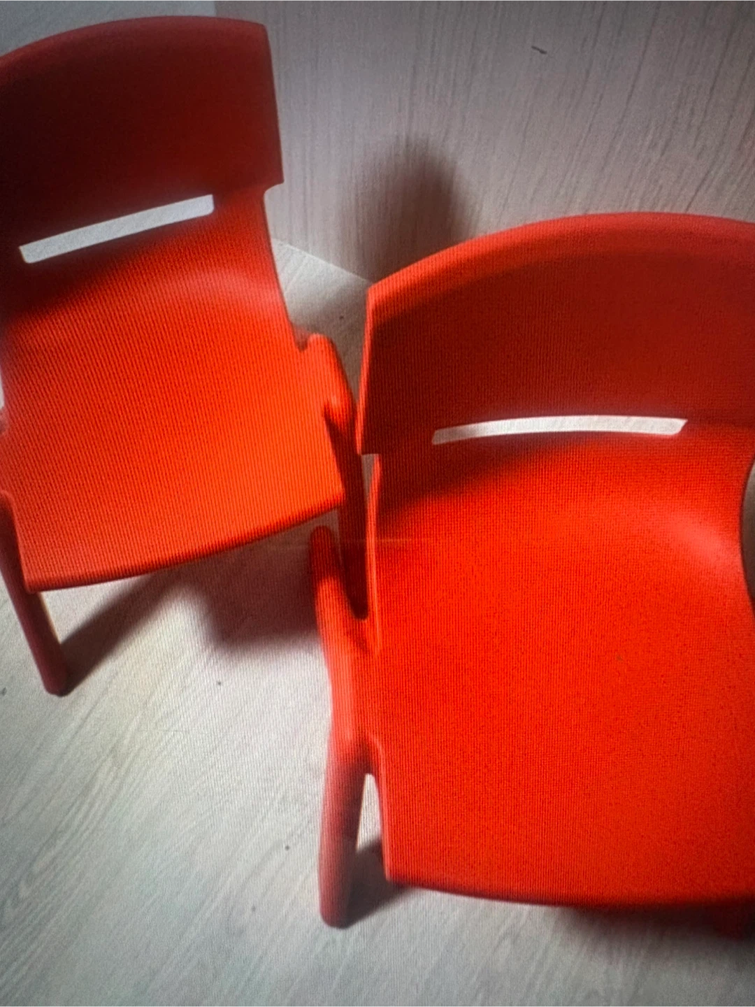 Chaises d'enfants rouges - photo 5