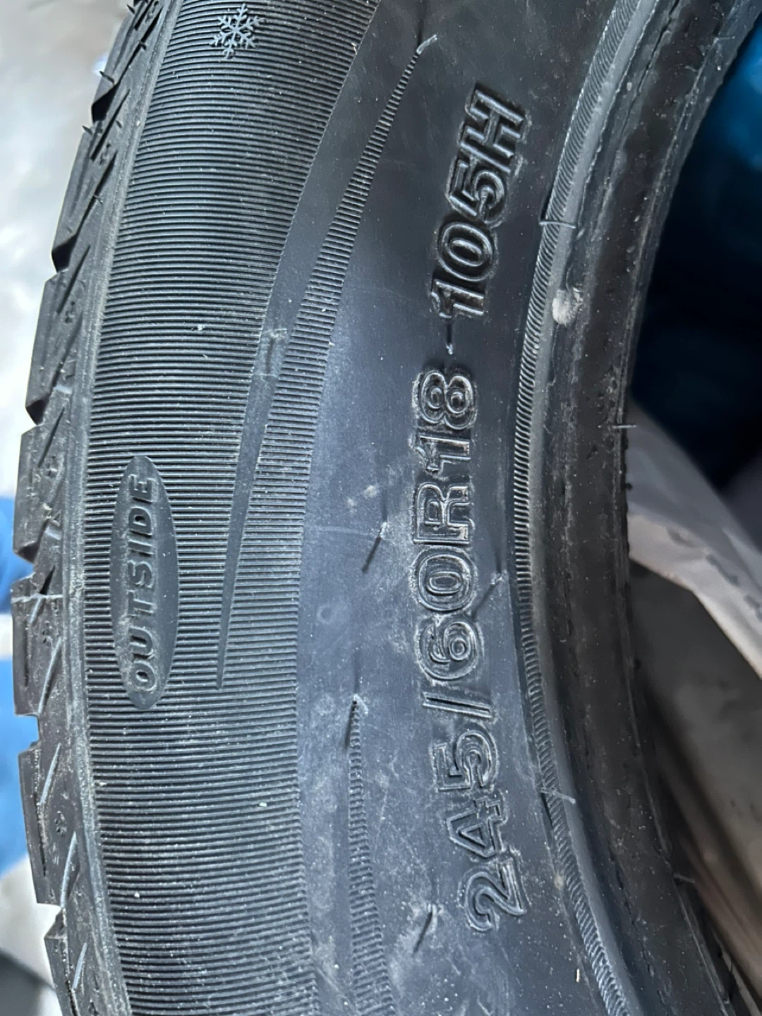 Winter Tire 245/60R18 105H
