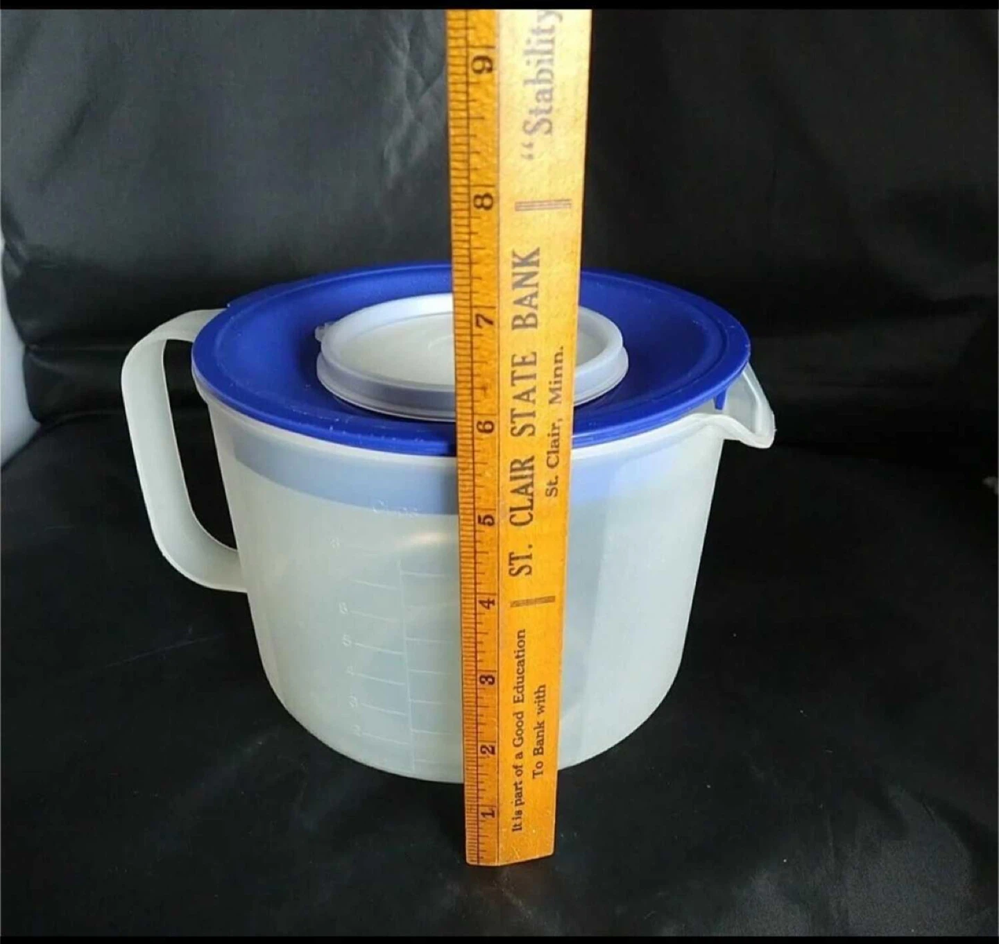 Vintage Tupperware Mix-N-Stor 8 Cup Measuring Bowl Sheer / Blue - photo 4
