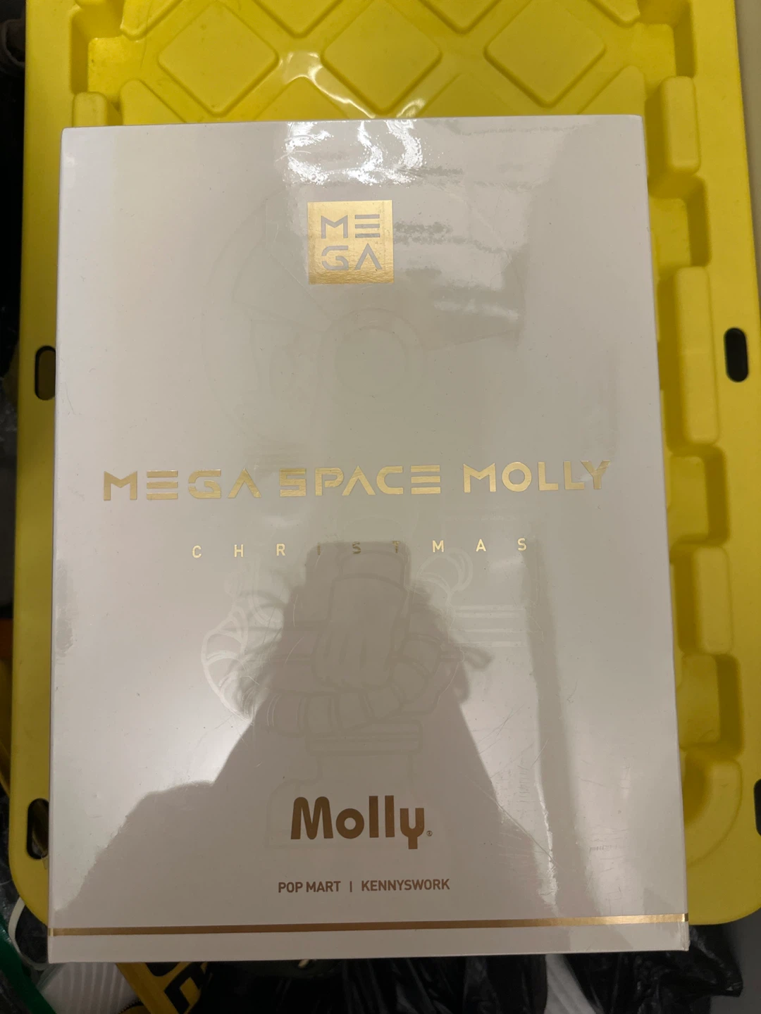 Pop Mart Mega Space Molly Christmas Edition