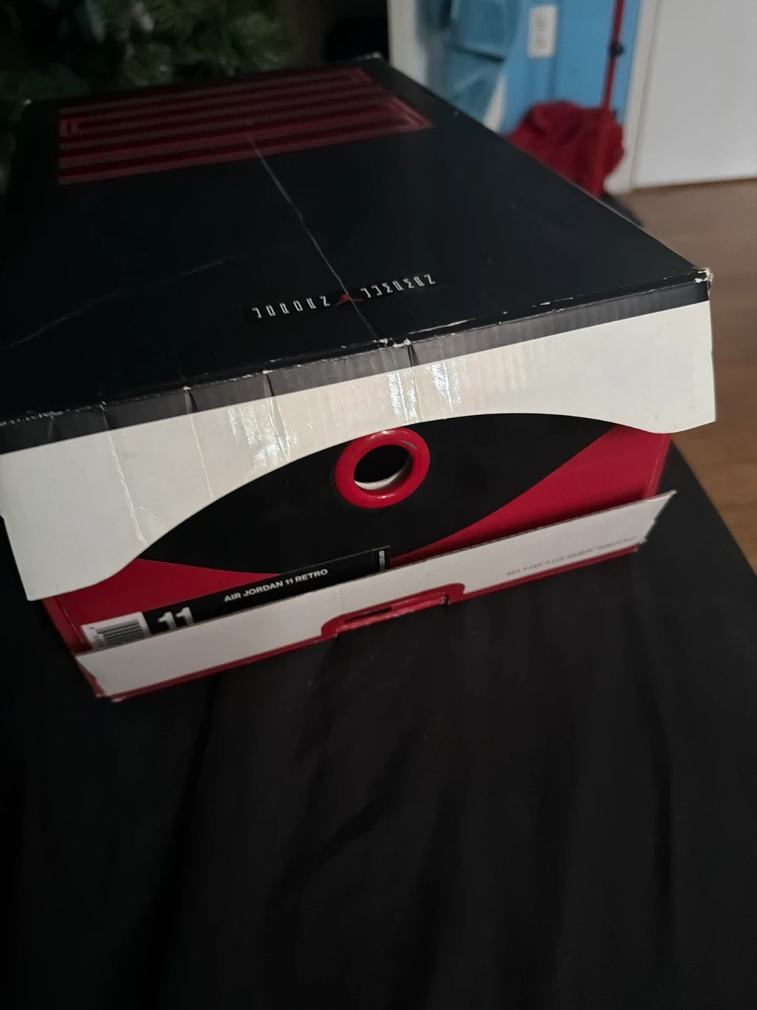 Air Jordan 11 Retro Red Sneakers - photo 4