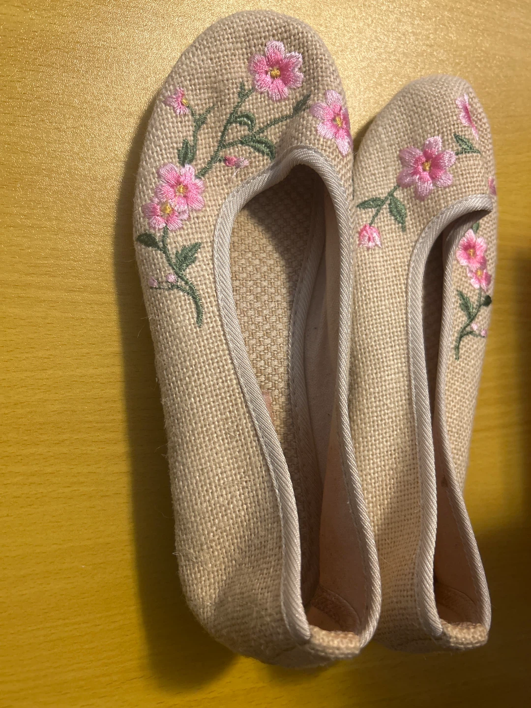Embroidered Linen Flats - Beige with Pink Flowers - photo 2