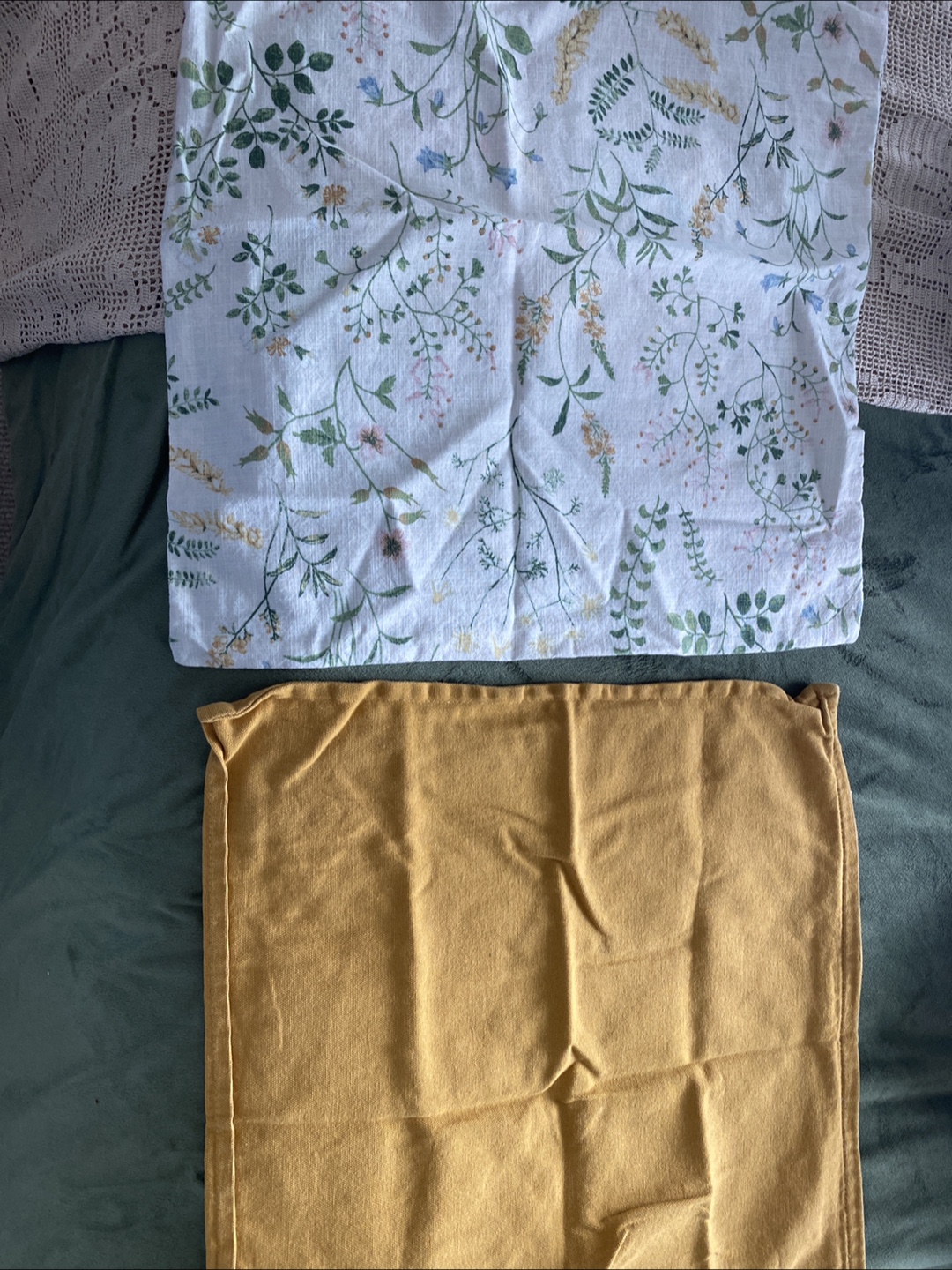 4 IKEA pillowcases