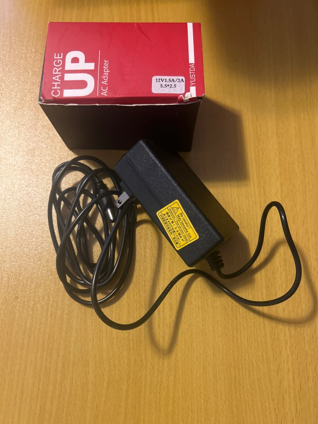 YUSTDA 12V 1.5A AC Adapter - photo 2