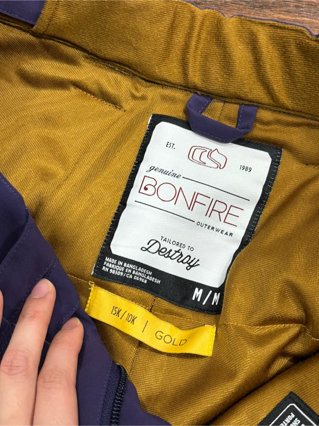 LIKE NEW: Women’s Snowboard Pants (M) Purple - photo 3