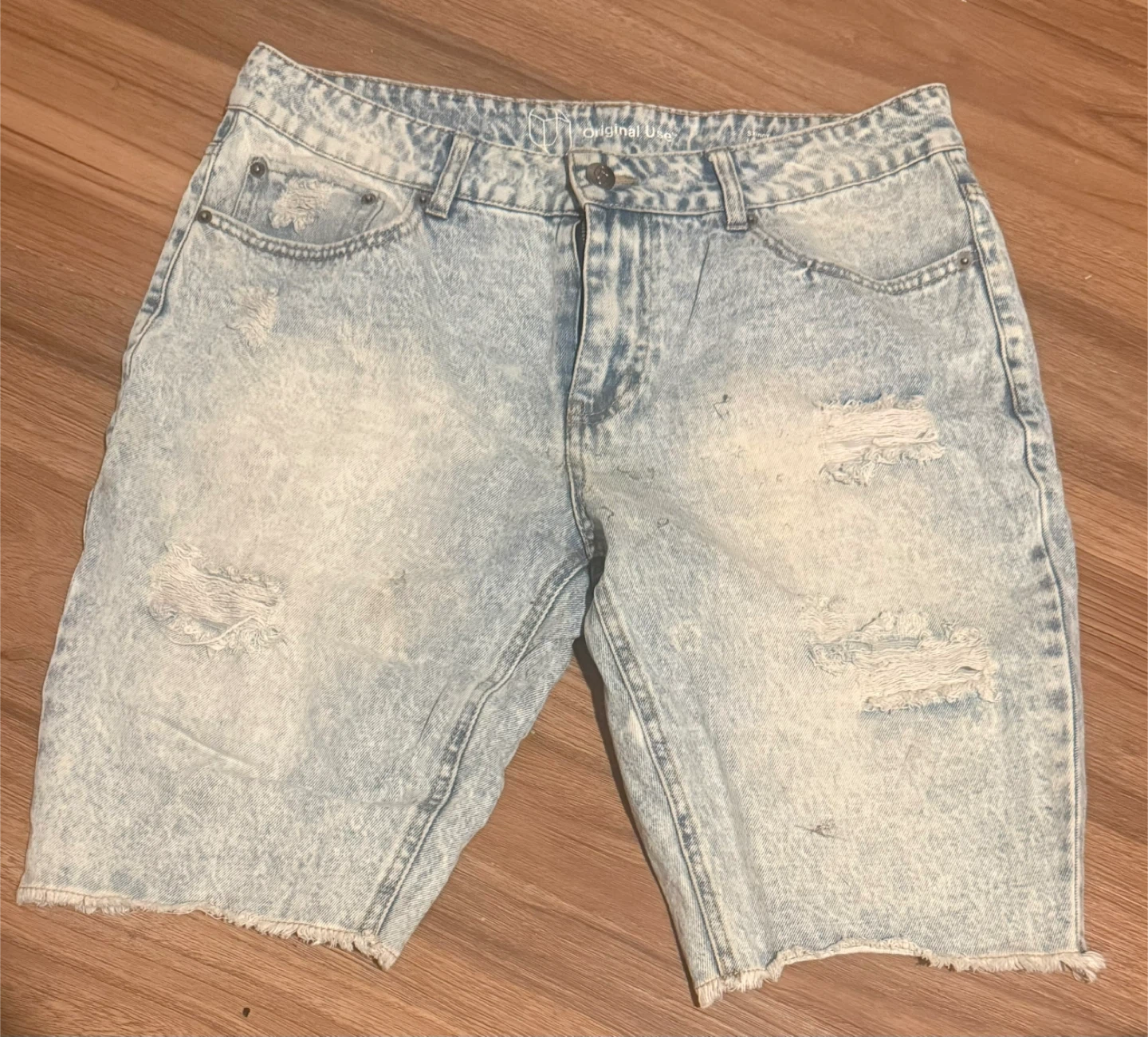 Original Use Acid Wash Ripped Denim Shorts