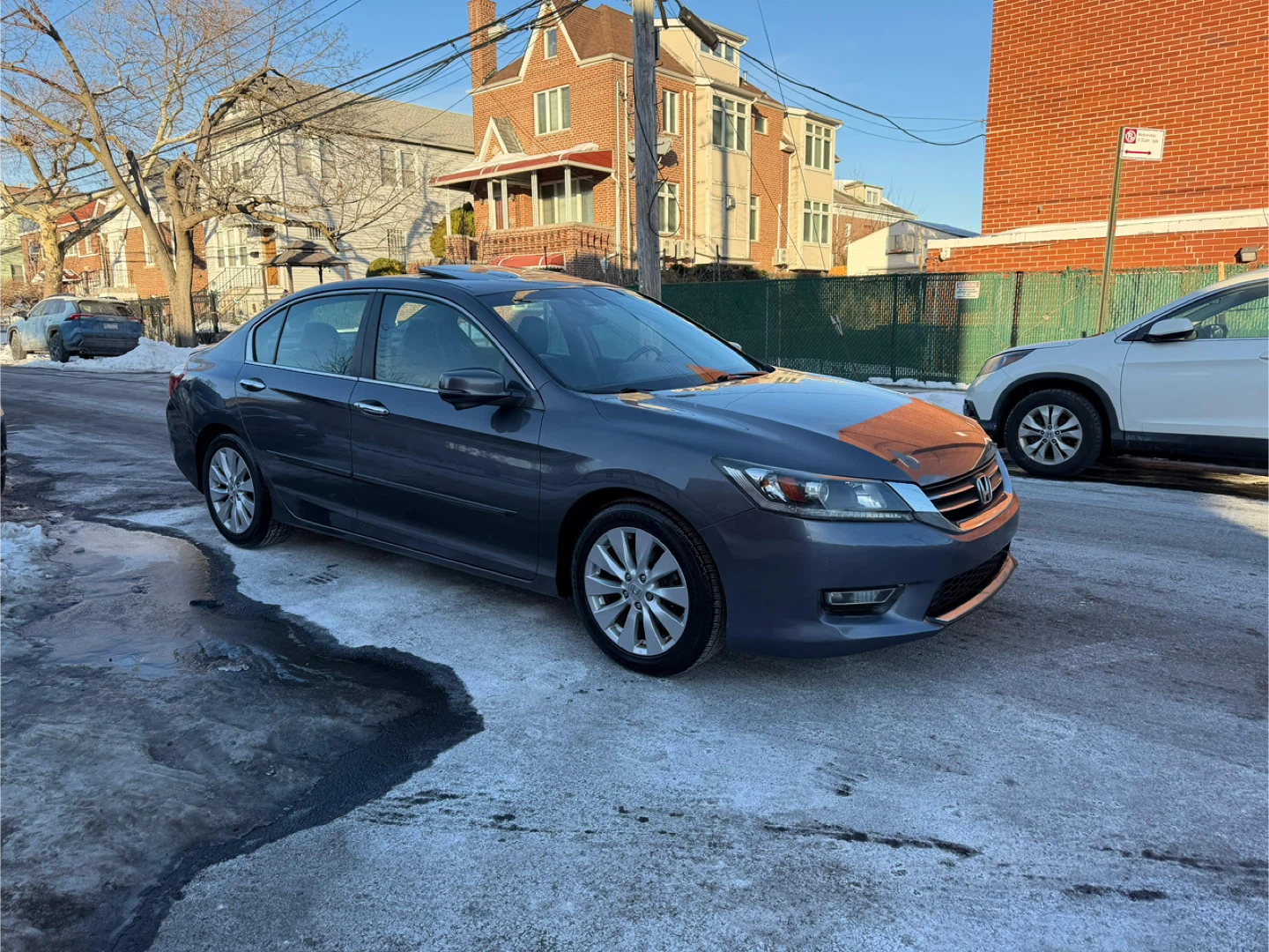 Honda Accord Sedan - photo 2