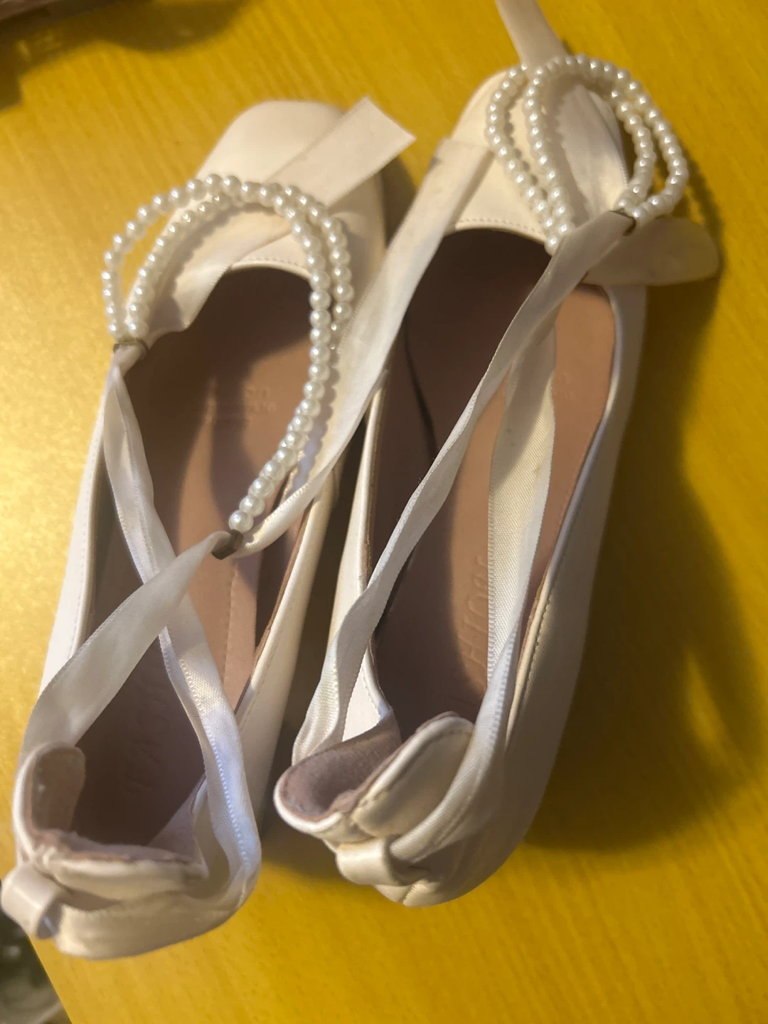 White Ballet Flats with Pearls and Ribbons Size 38 - photo 2