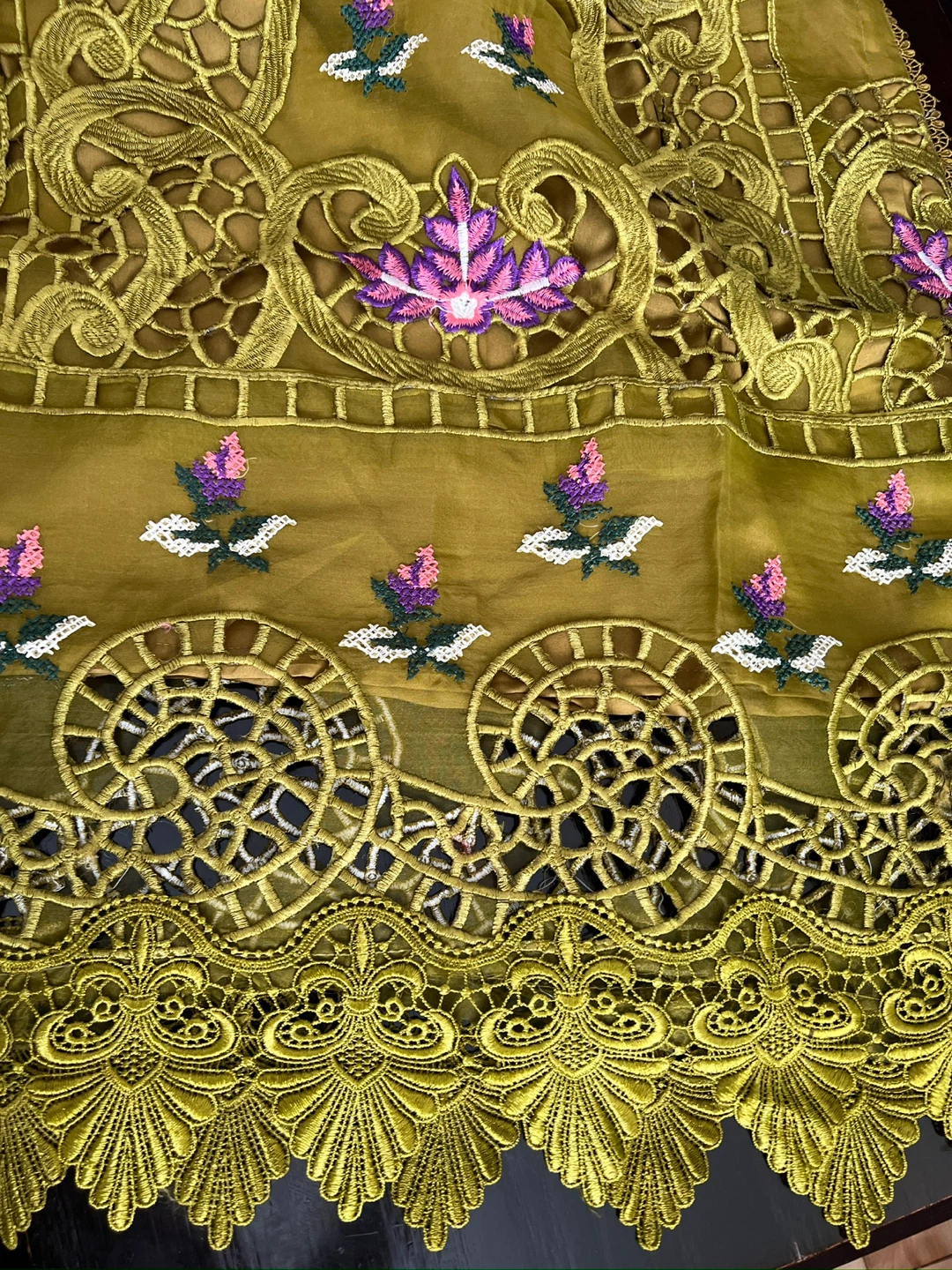 Maria B inspired Dhani color Embroidered 3 pcs Cutwork Suit - photo 5