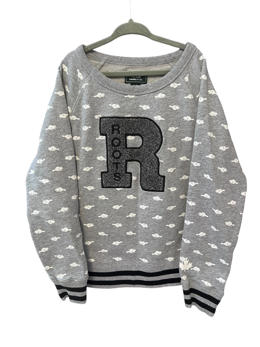 Roots Kids Crewneck Sweatshirt – Grey (Youth M / 7–8 Years)