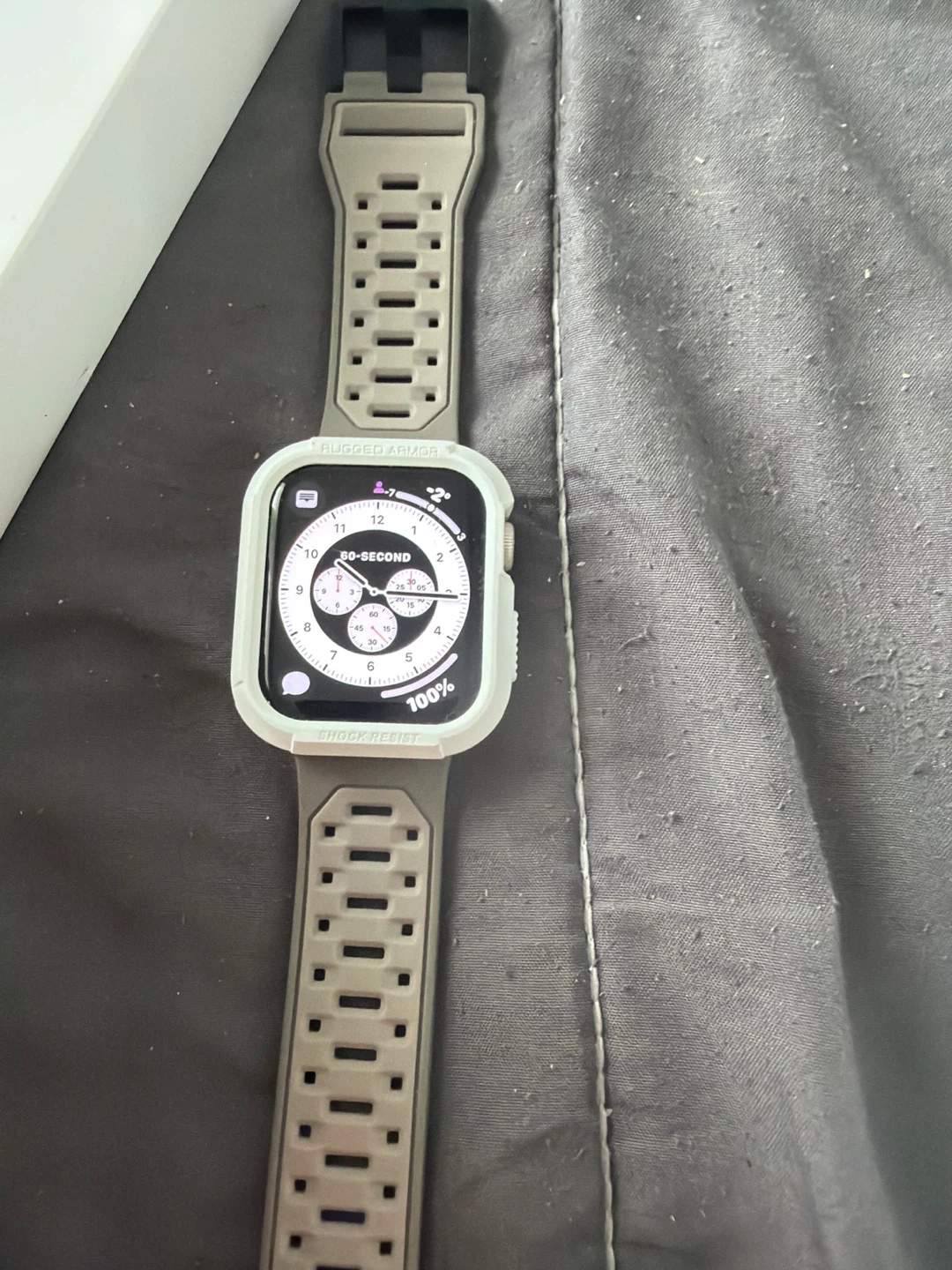 Apple Watch SE 3 44mm GPS + Cellular