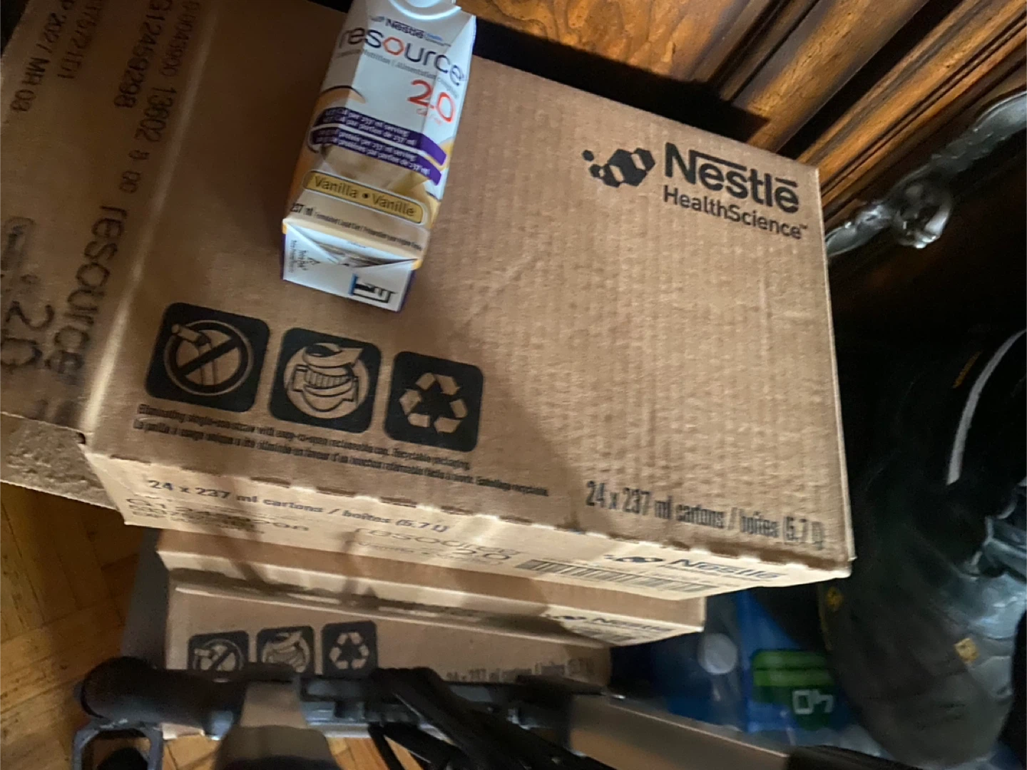 Resource 2.0 Vanilla Nutritional Drink)
