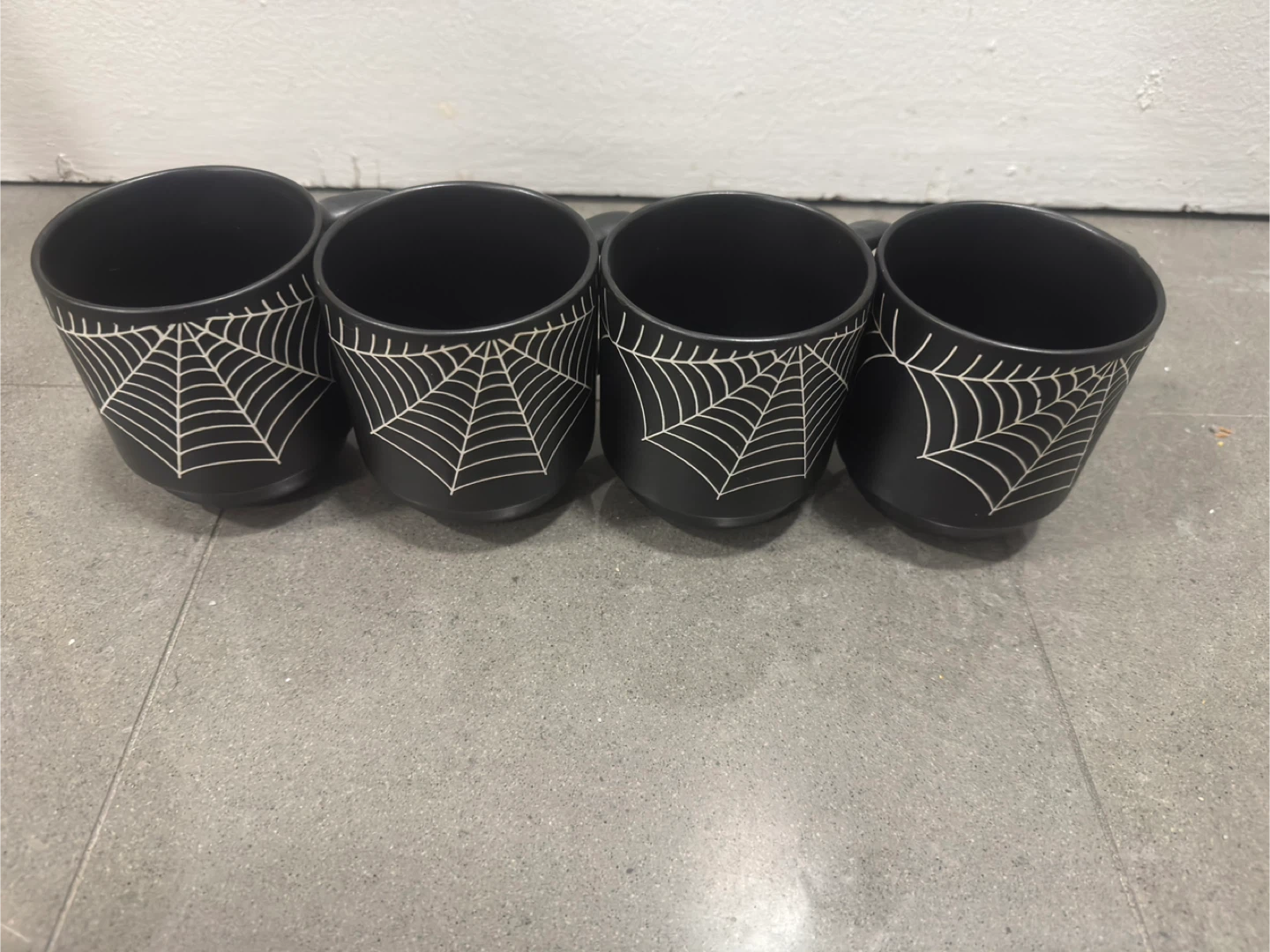 Spiderwebs glazed set of 4 Stackable Mugs - photo 2