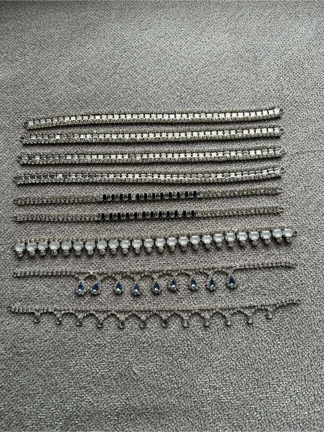 9 Crystal Bands - $5 - East York