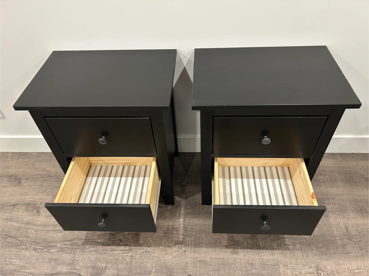 pair of IKEA HEMENS nightstands - photo 3