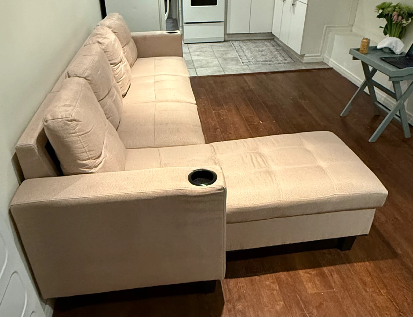 Beige L-Shaped 4-Seater Sectional – Right Side Lounge - photo 4