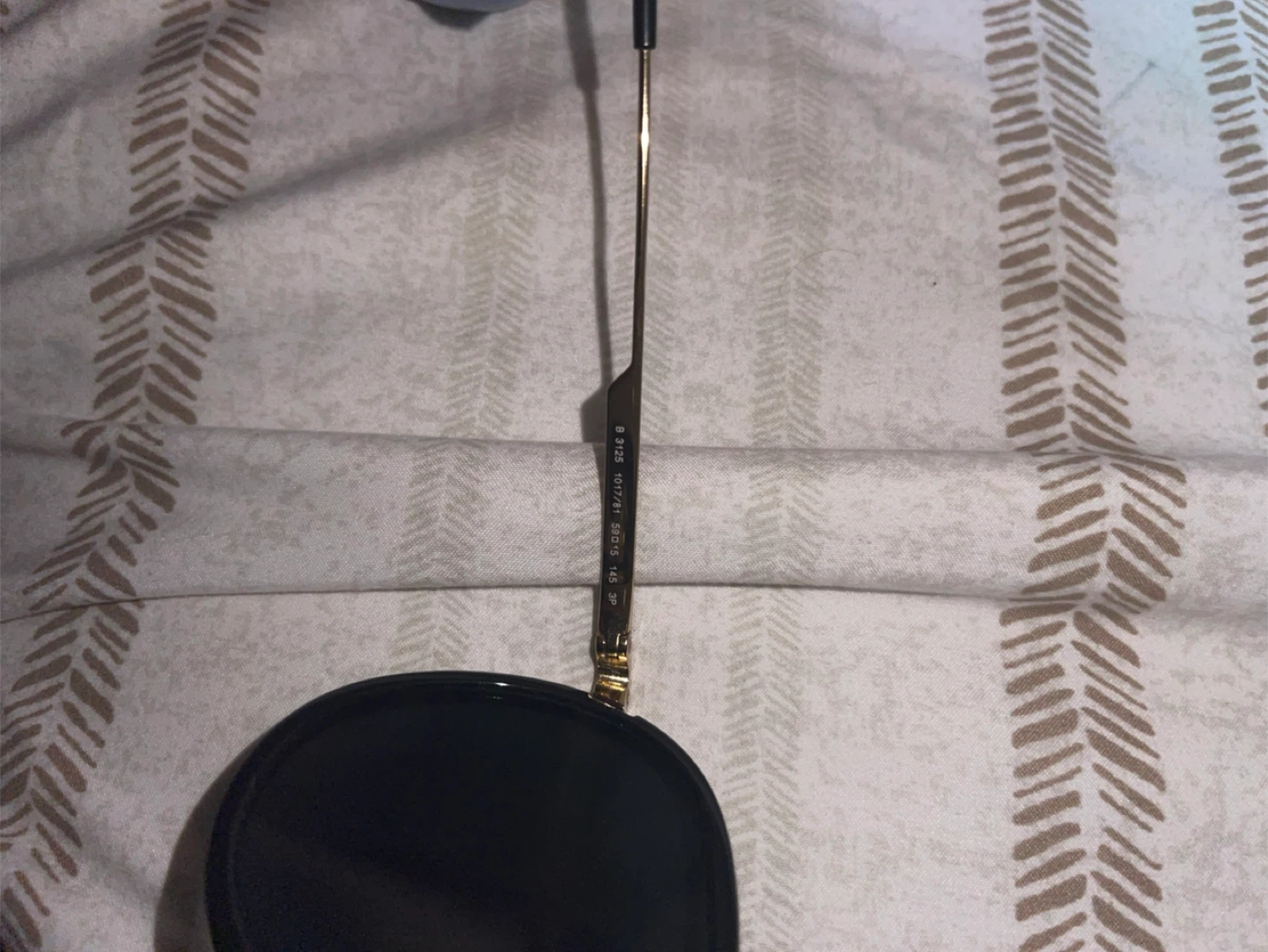 Burberry Sunglasses - Black Aviator Style - photo 4