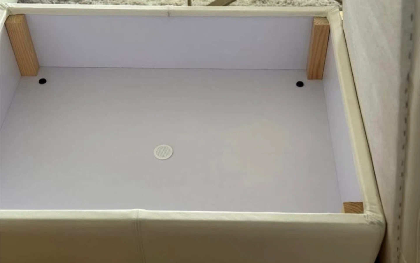 White ottoman - photo 5