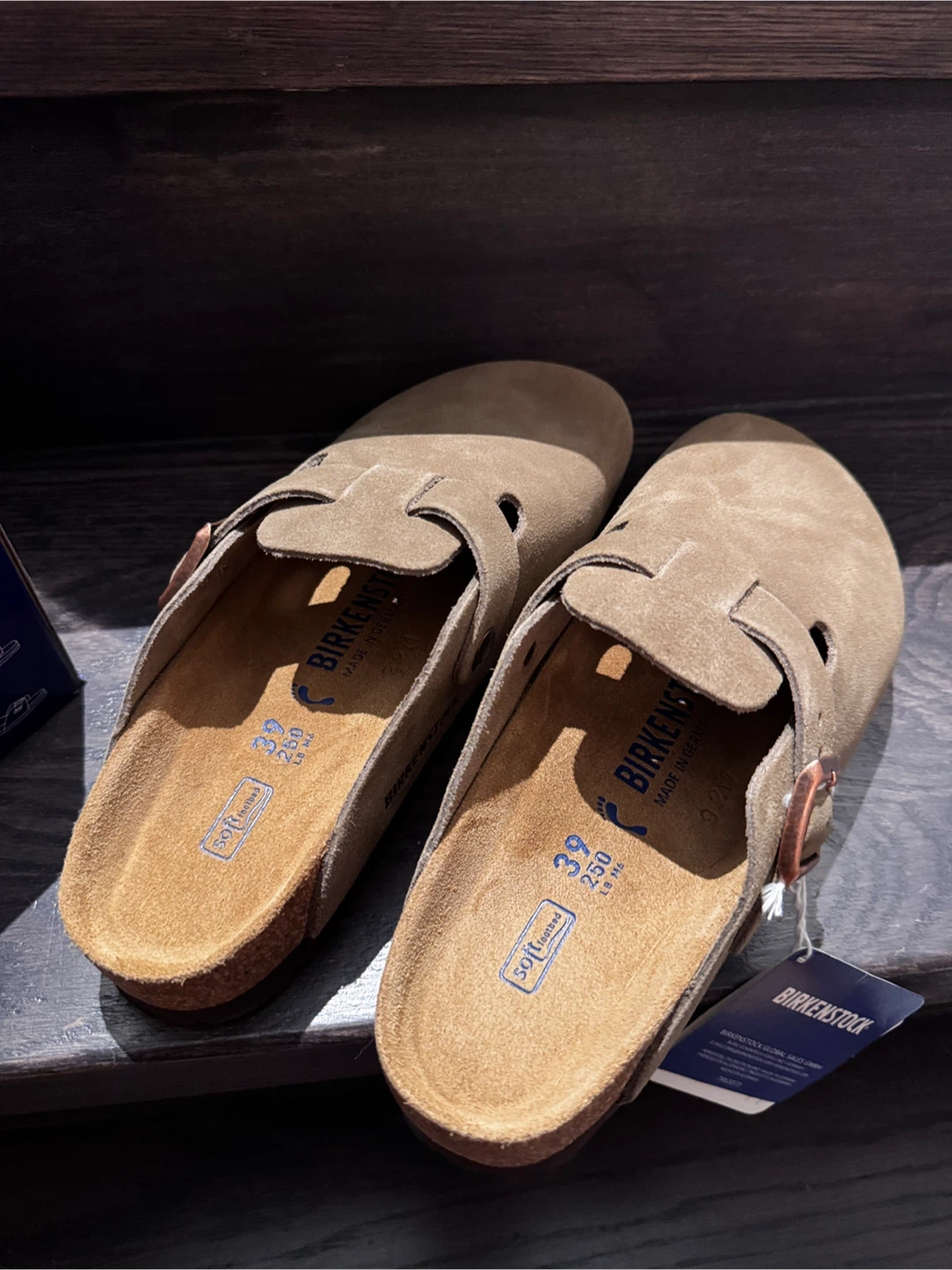 Birkenstock Boston Clogs Taupe - Size 39 - photo 2