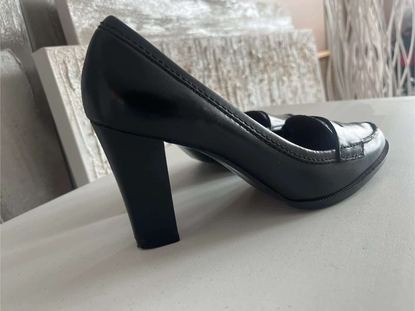 ZARA-Black Leather Heels - photo 2