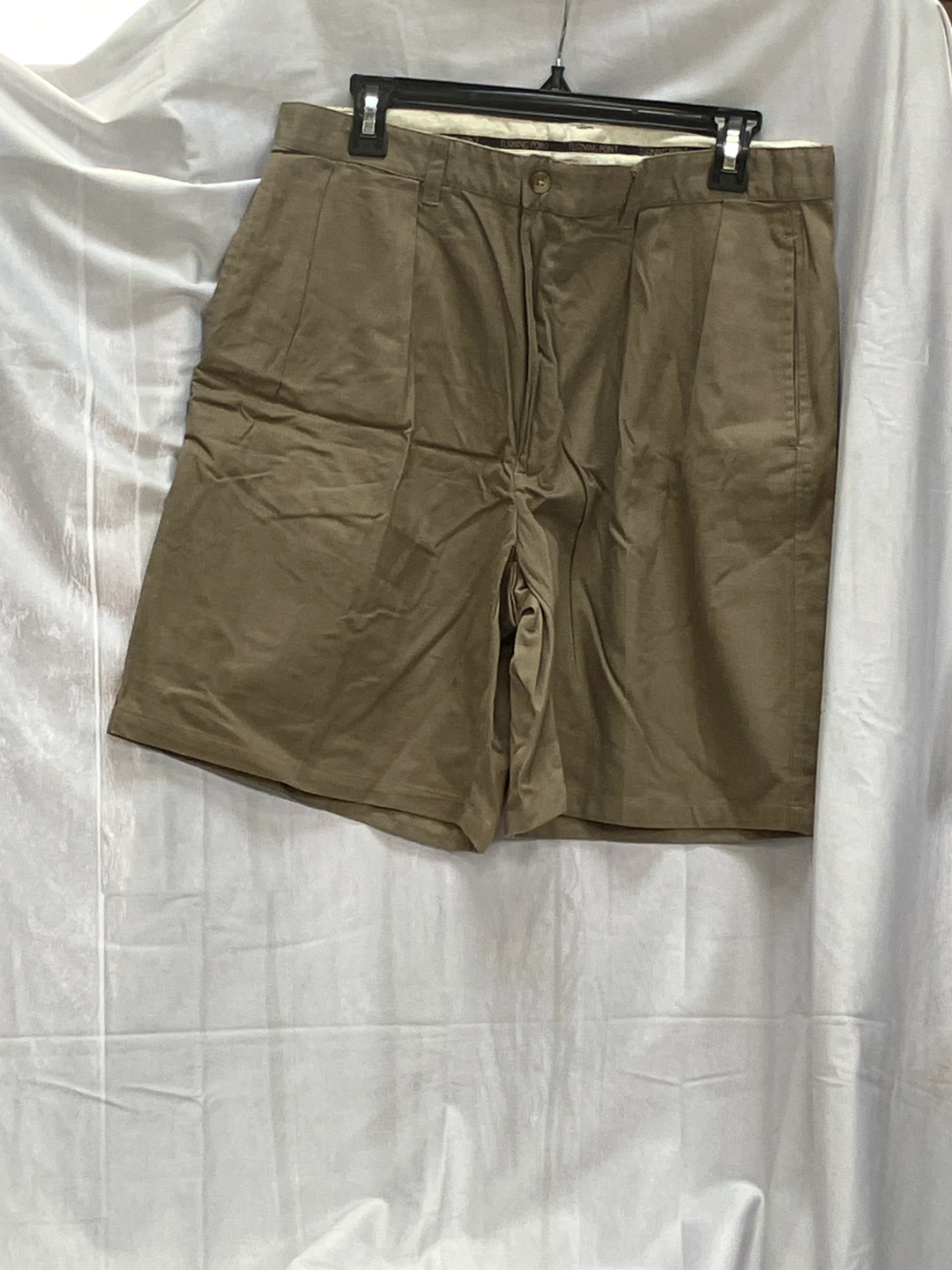 Men's Khaki Pleated Shorts
