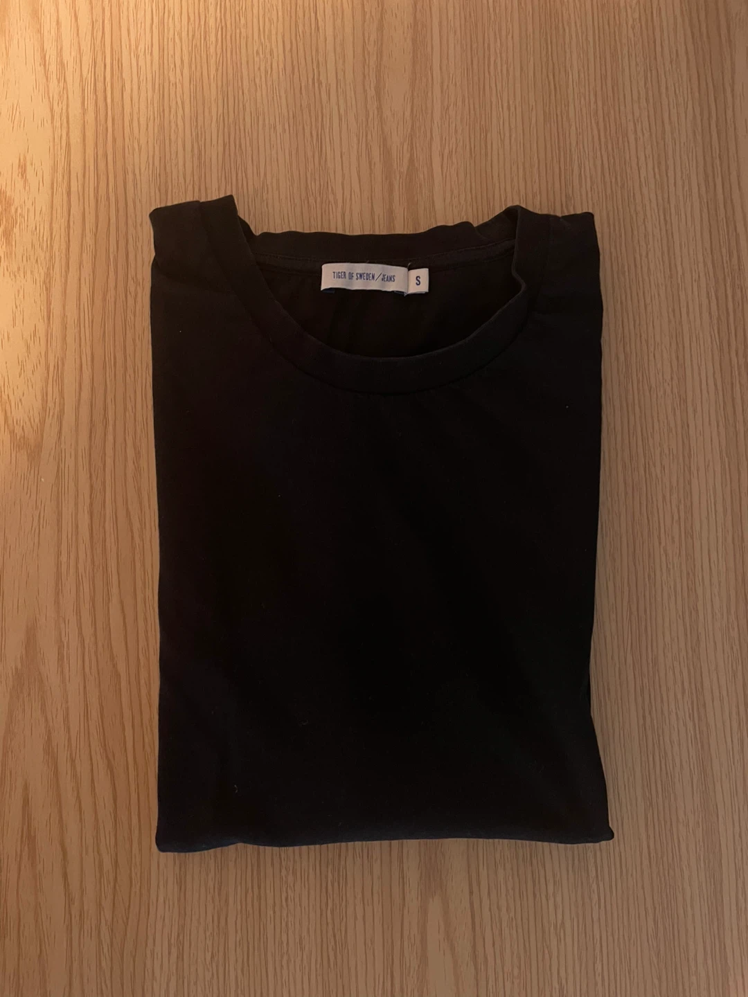 TIGER OF SWEDEN BLACK T