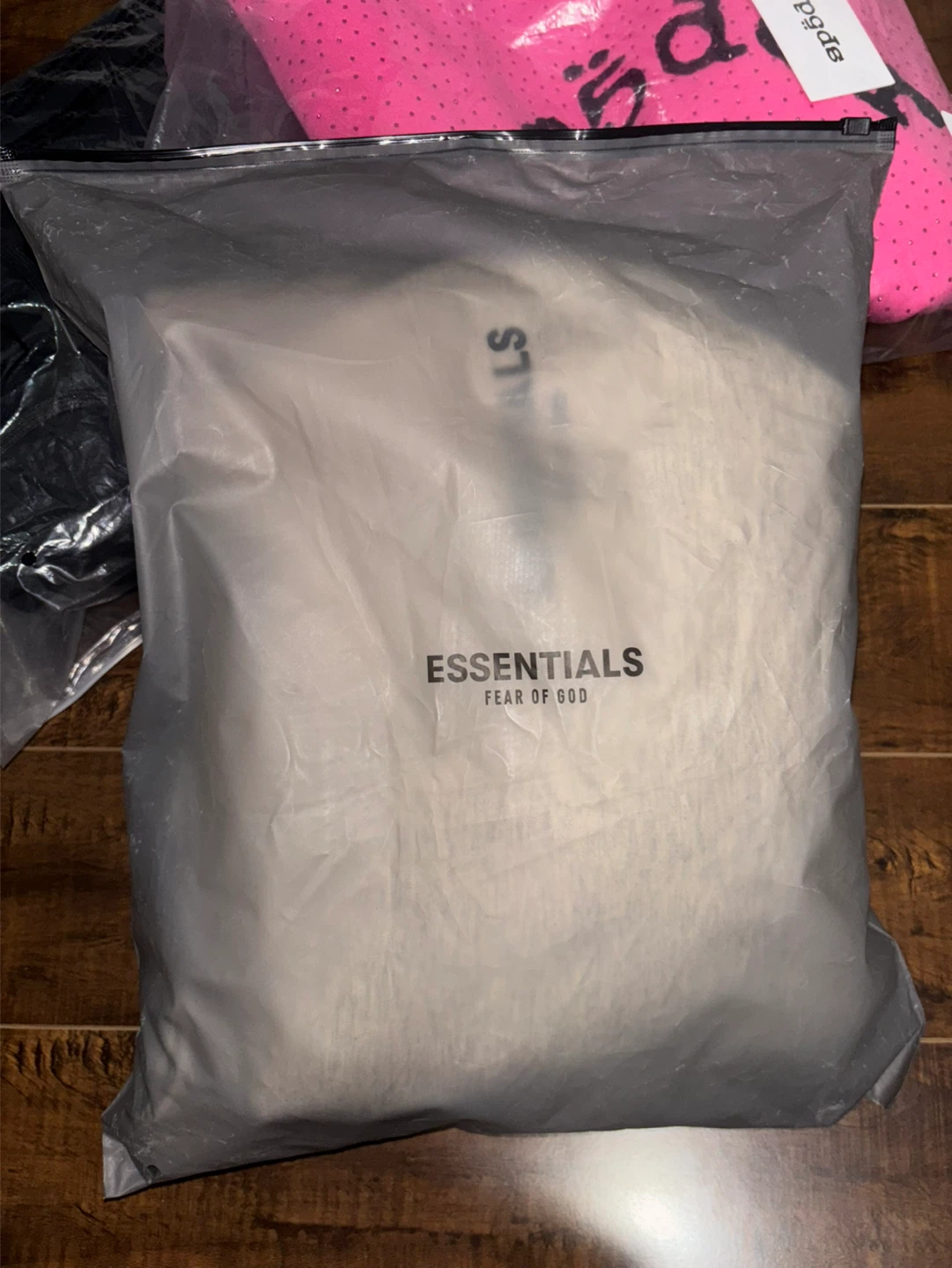 ⭐️**NEW** FOG Essentials Hoodie - photo 4