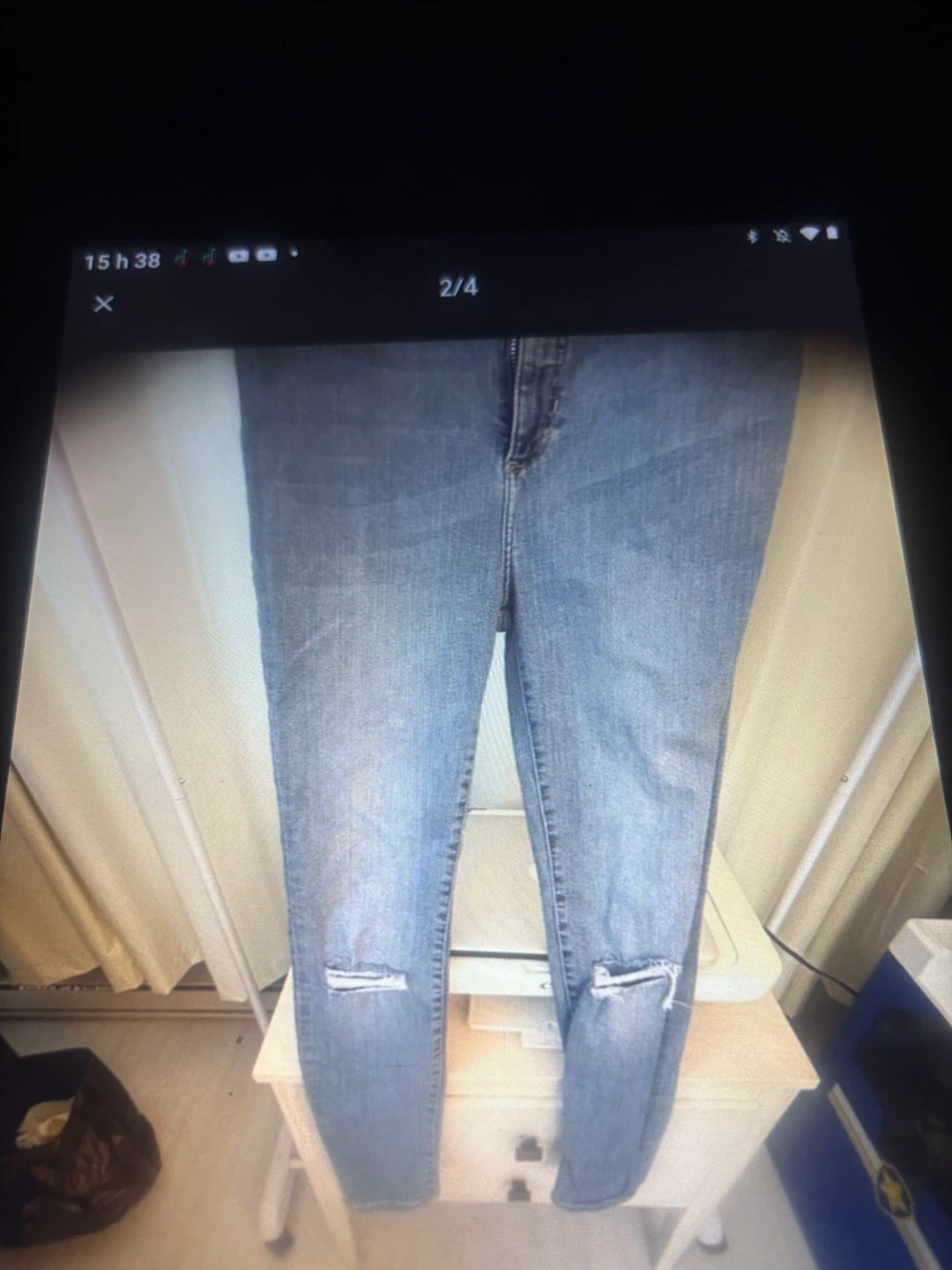 Jeans Banana Republic bleus déchirés - photo 2
