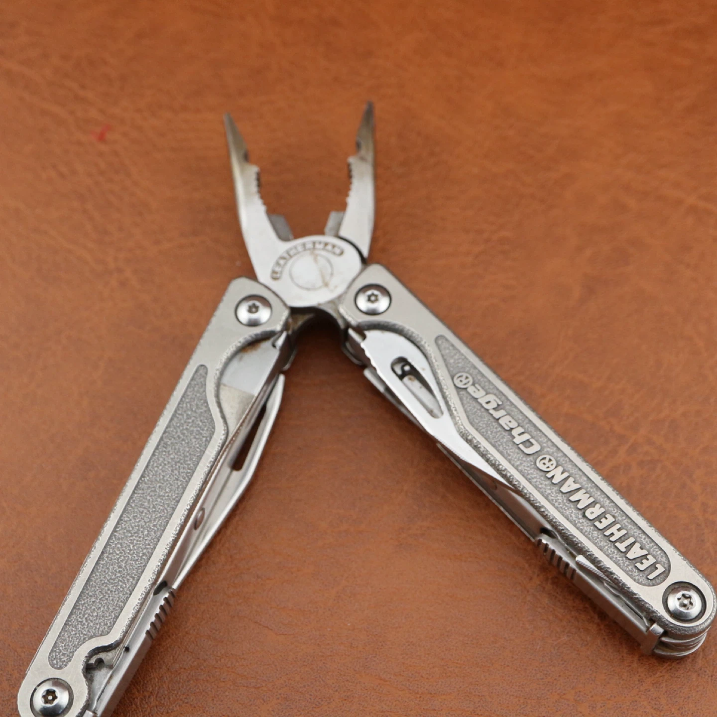 Leatherman Charge Multi-tool - photo 2