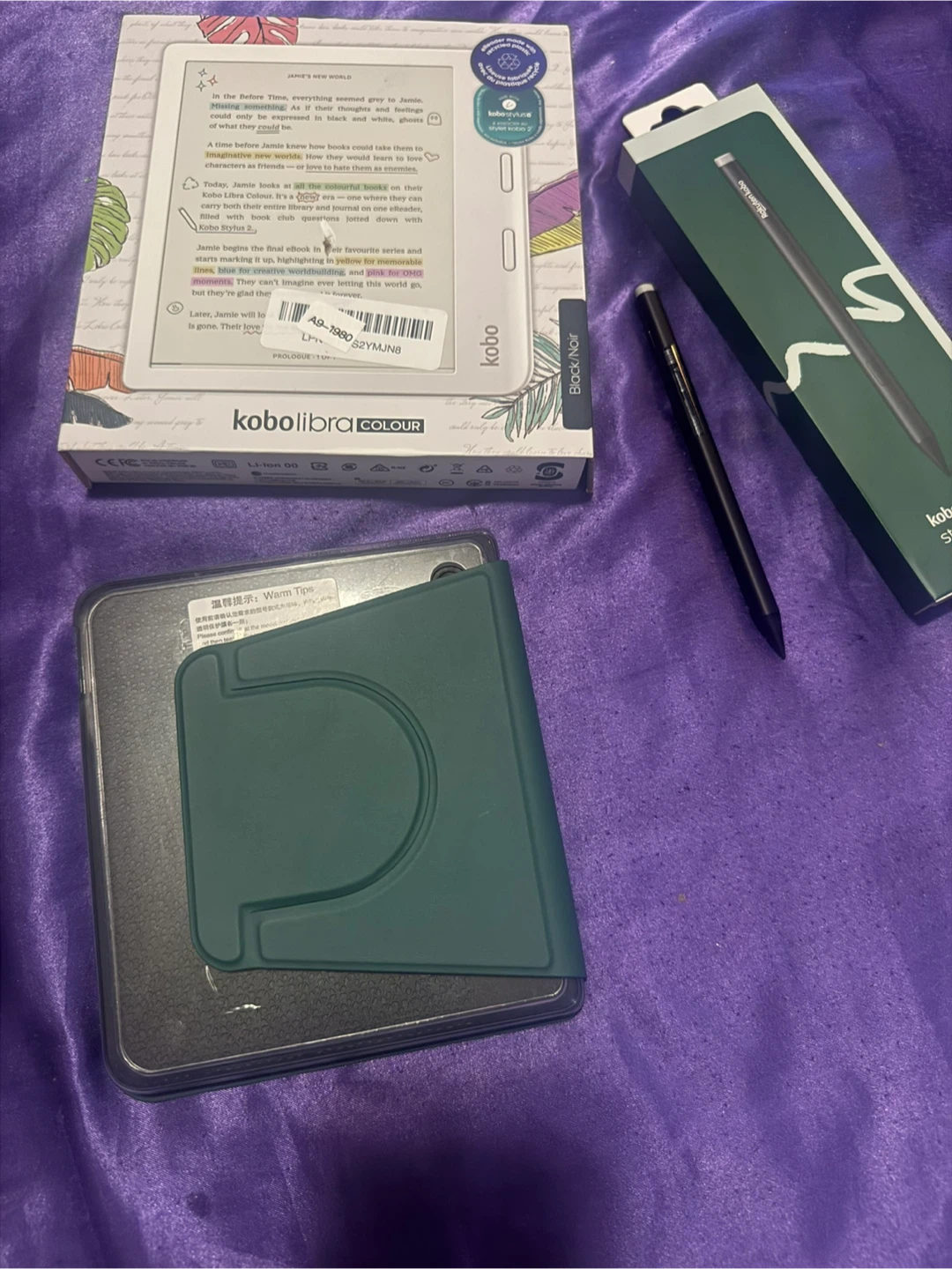 Kobo Libra Colour eReader with Stylus Bundle - photo 2