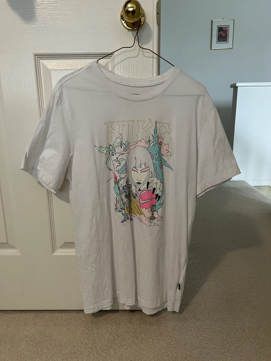 Nike White Graphic T-Shirt