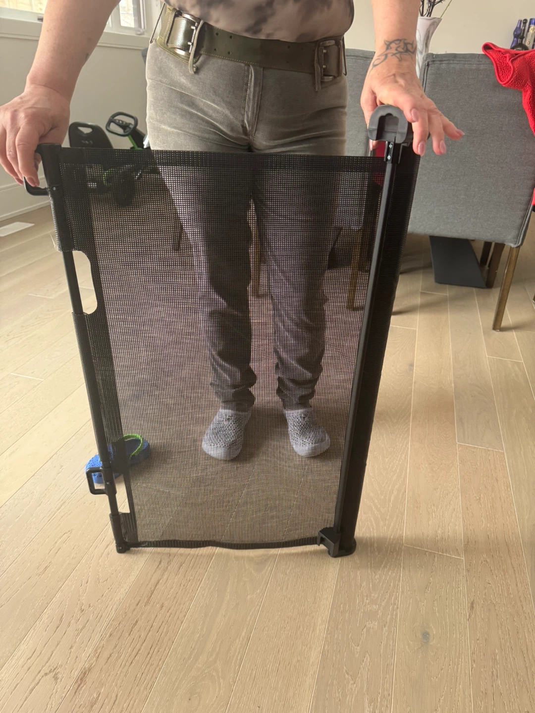 Black Mesh Pet Gate - photo 2