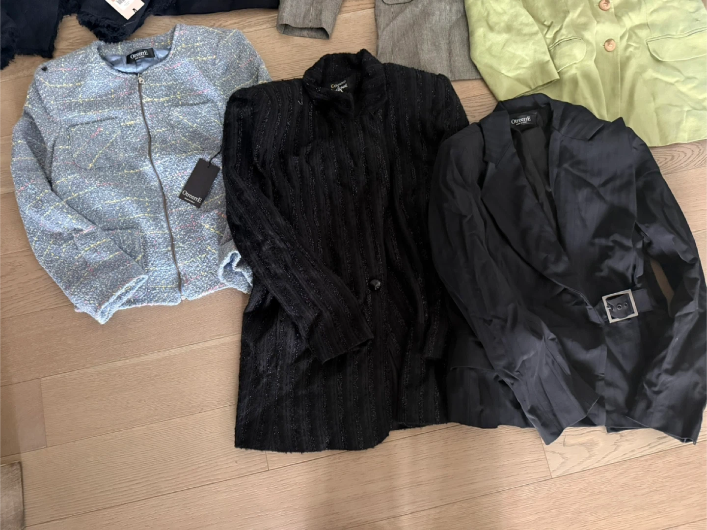 Women’s blazers $40 each - some are nwt - photo 5
