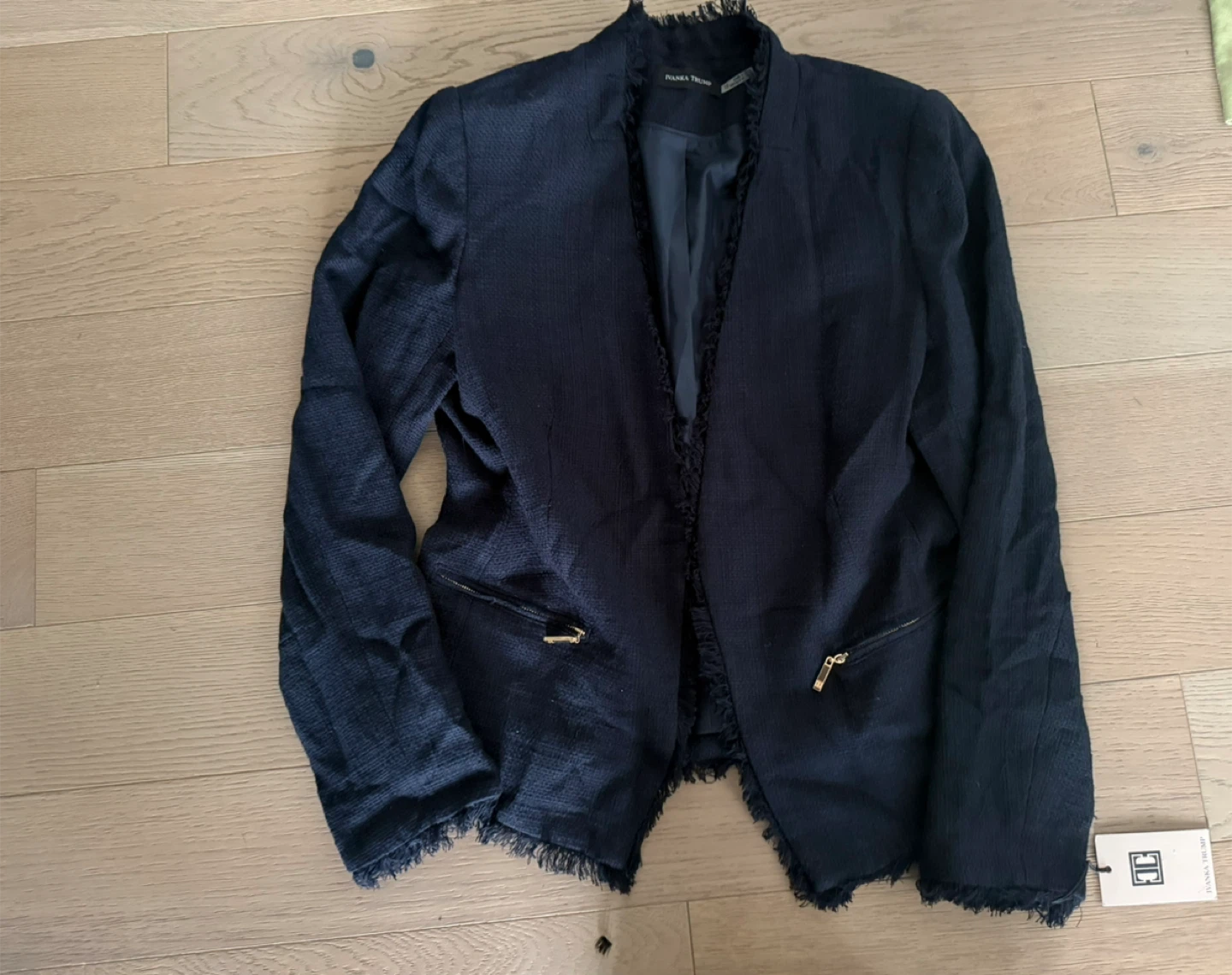 Women’s blazers $40 each - some are nwt - photo 4