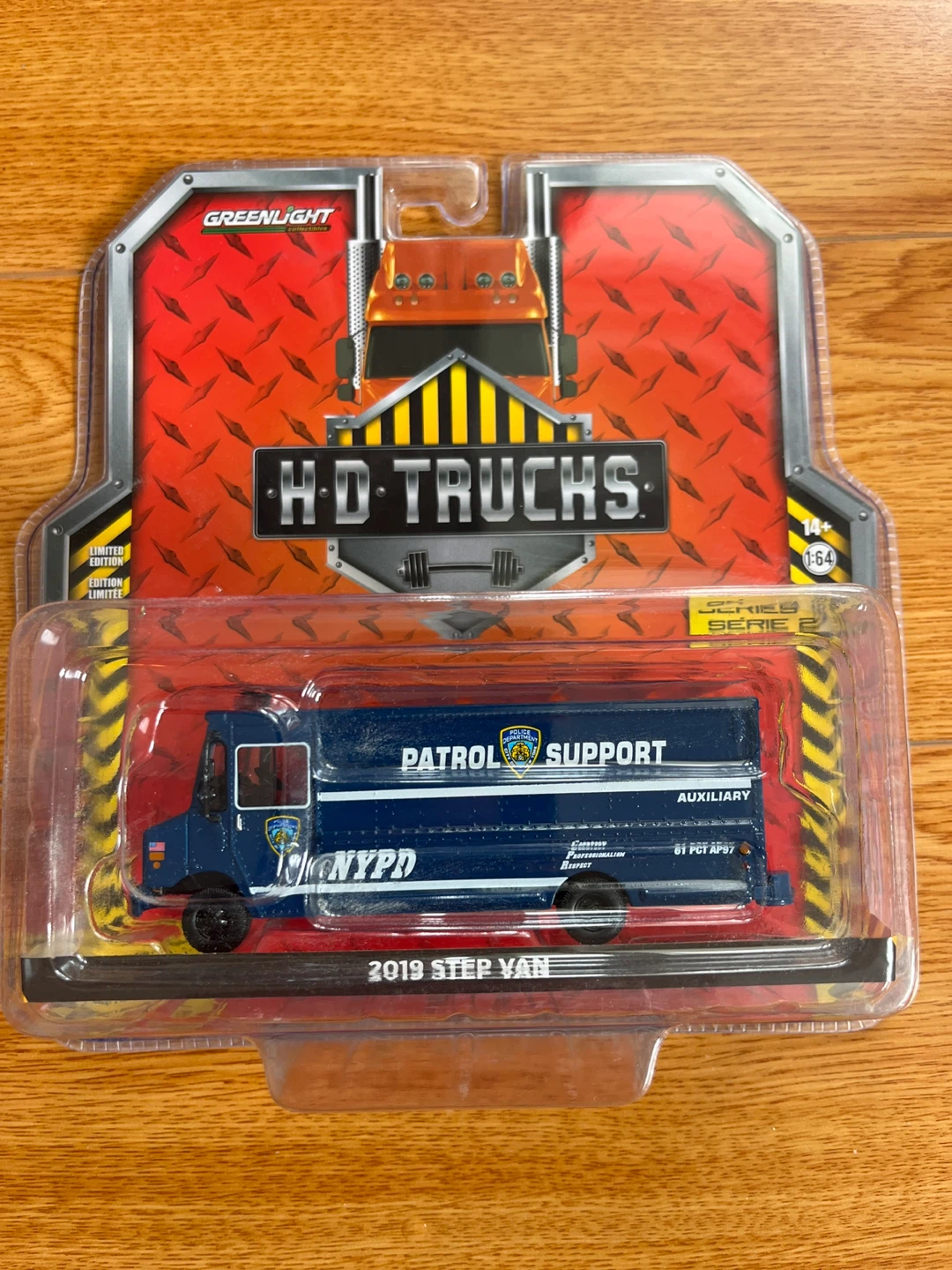Greenlight NYPD 2019 Step Van Diecast Model 1:64