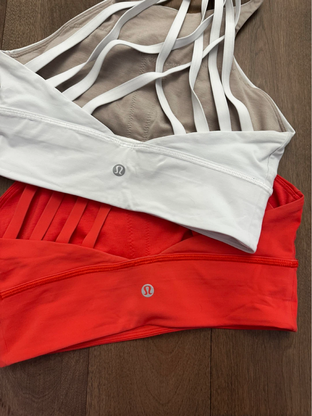 Lululemon Sports Bras - photo 3