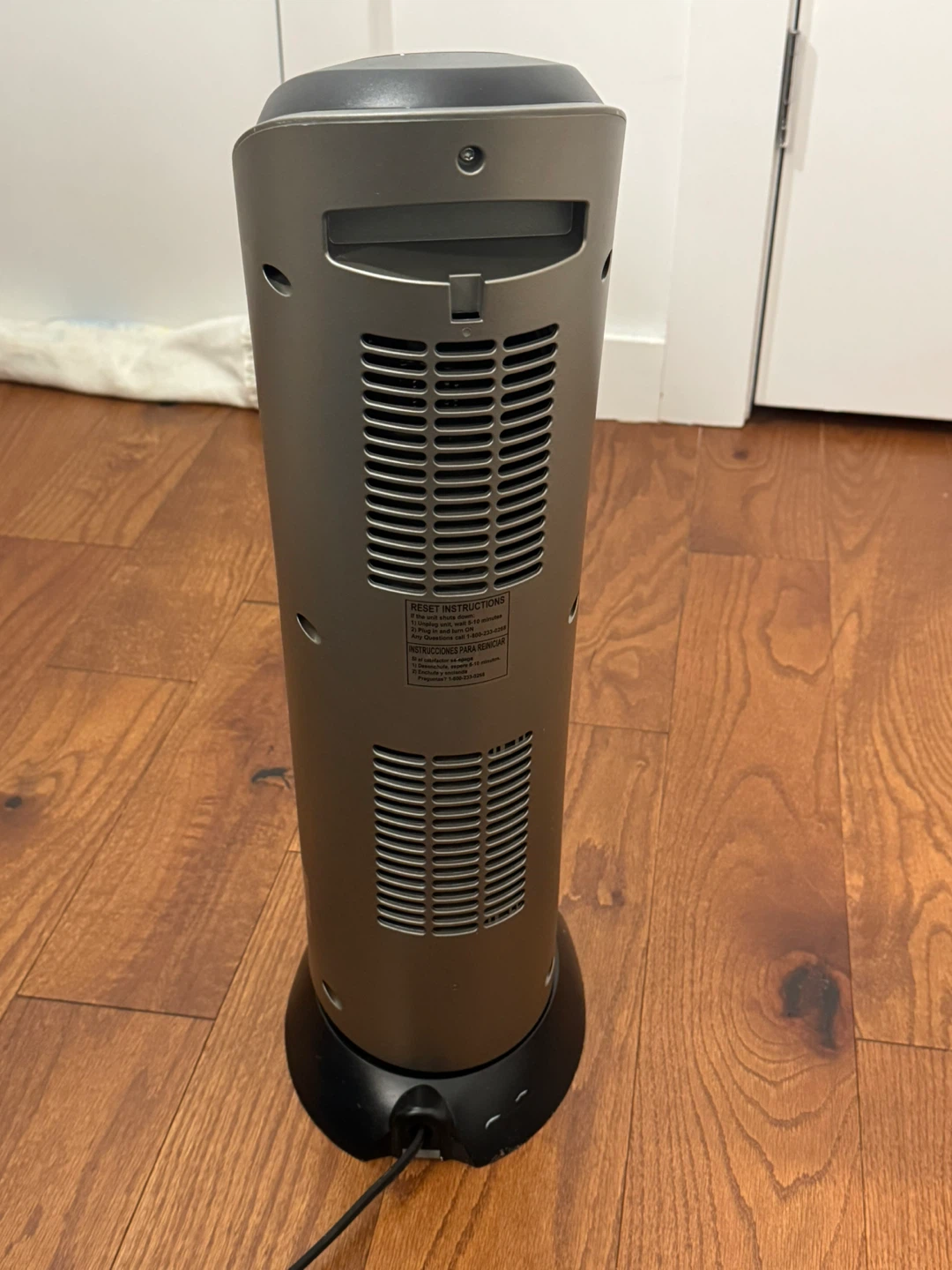 Lasko Oscillating Tower Heater + Remote - photo 3