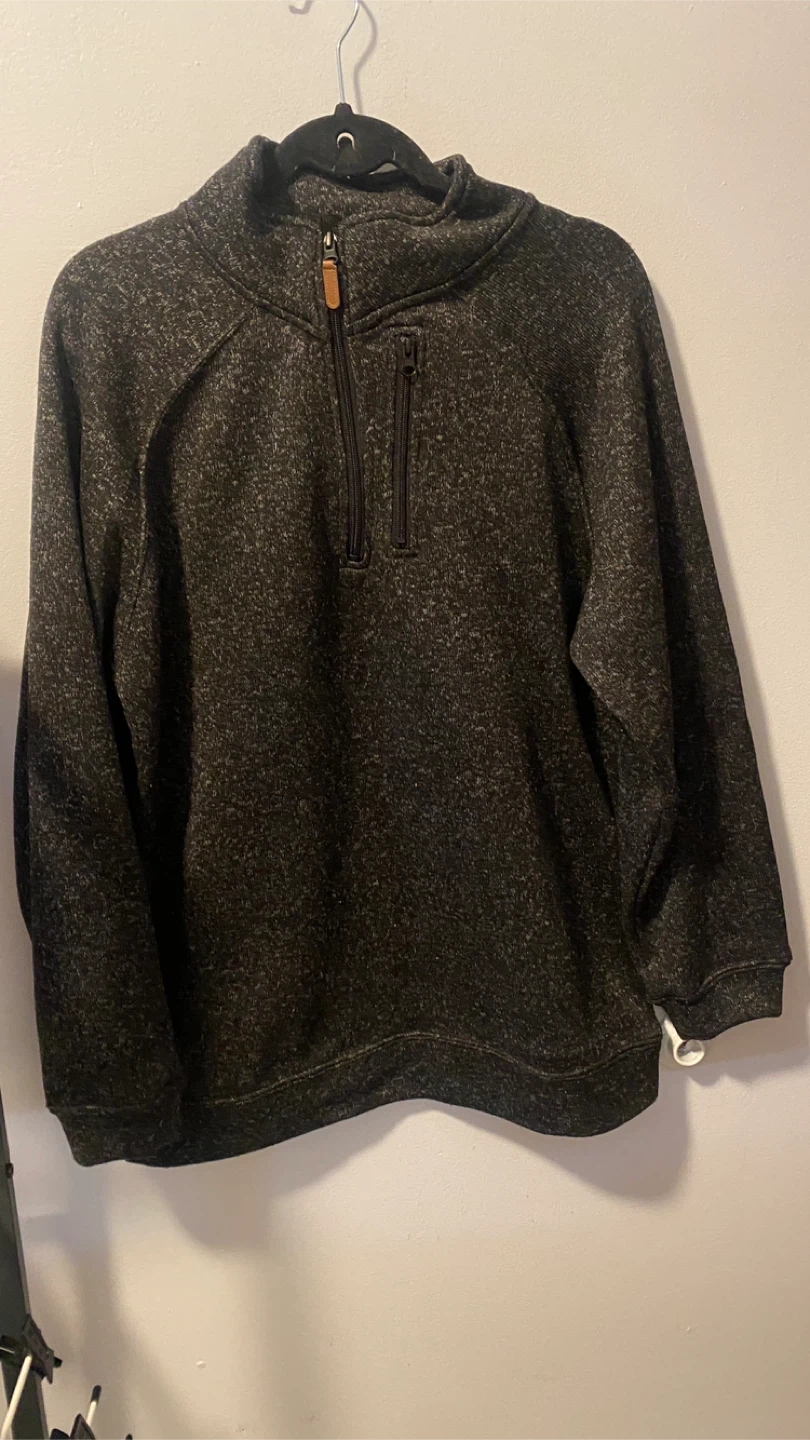 Mens 100 percent polyester pull over