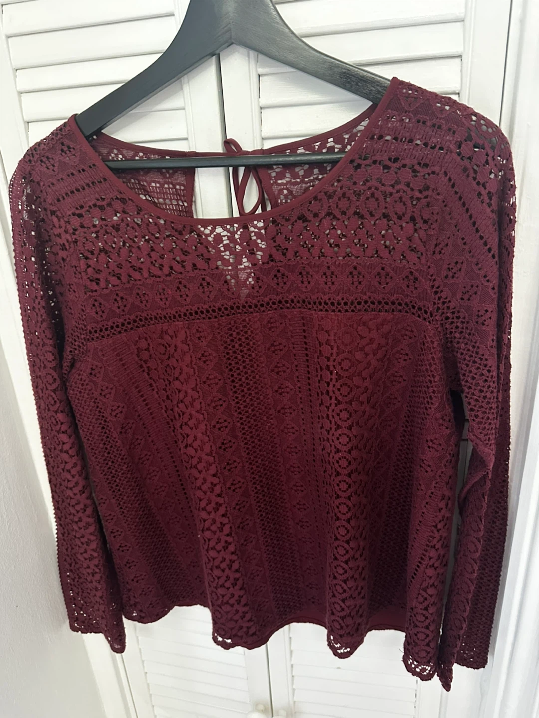 Hollister Burgundy Lace Long Sleeve Top Size L - photo 2