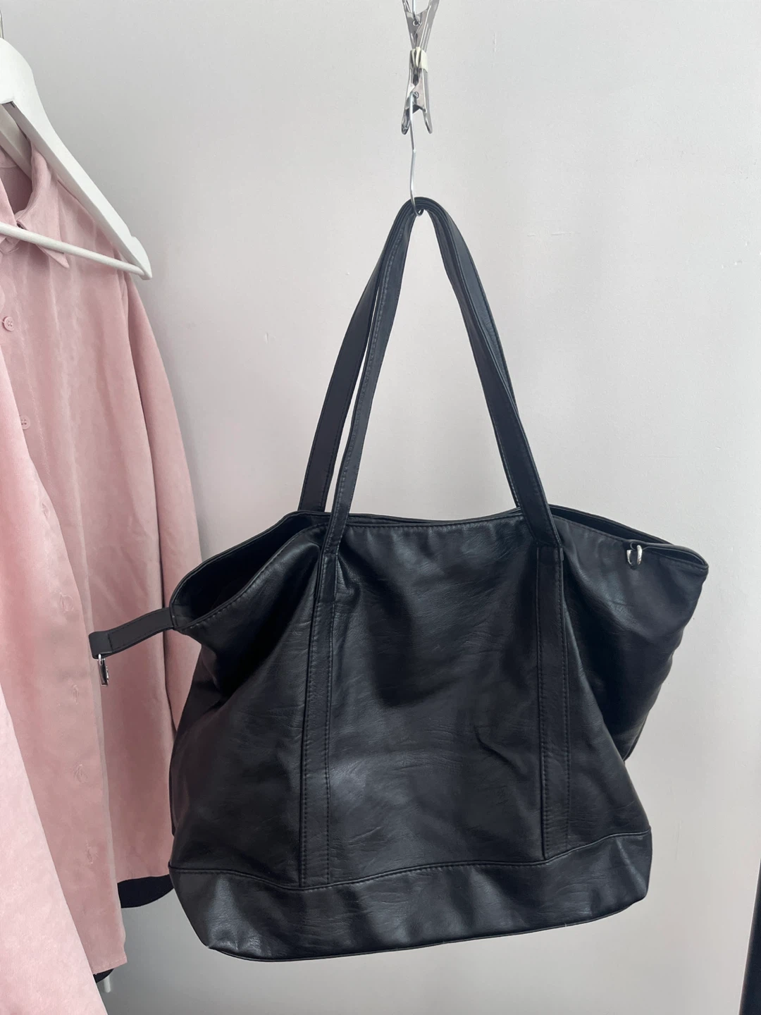 Black Faux Leather Tote Bag - photo 3