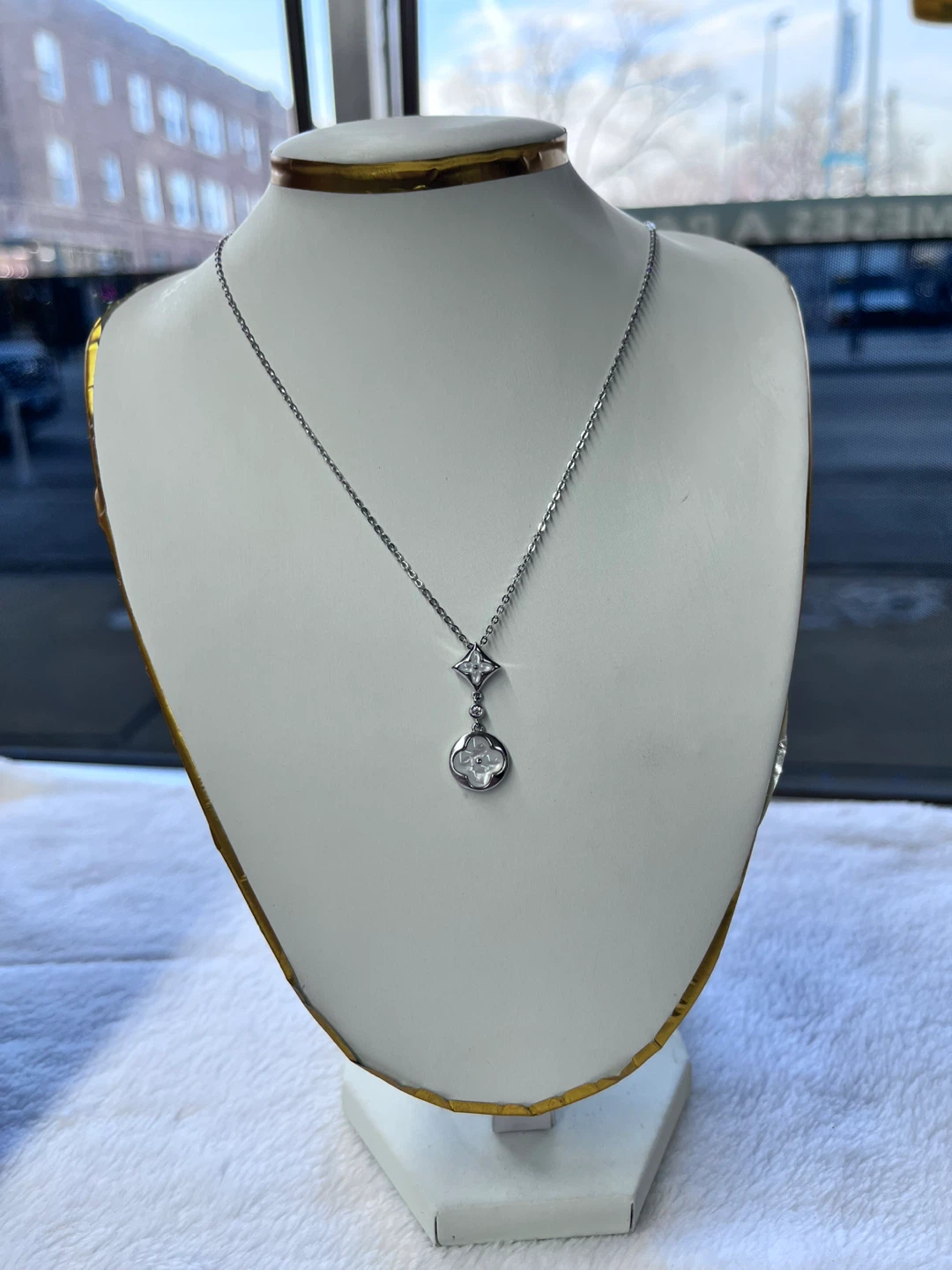 Silver 9.25 Pendant Necklace