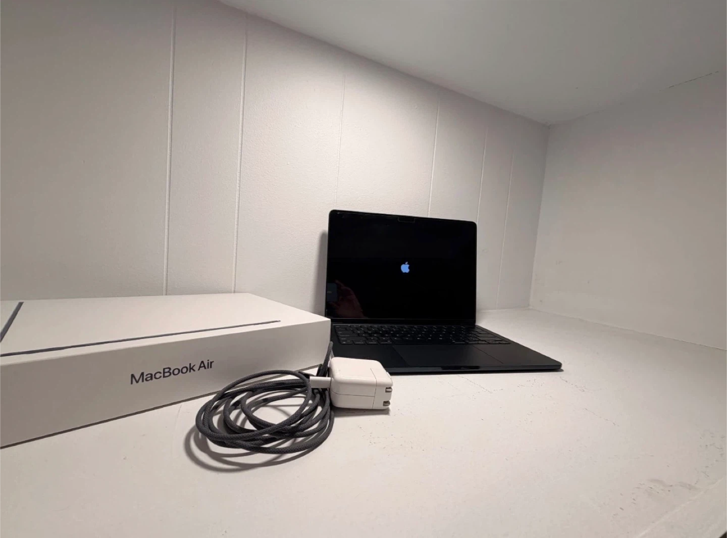 Apple MacBook Air Midnight Blue