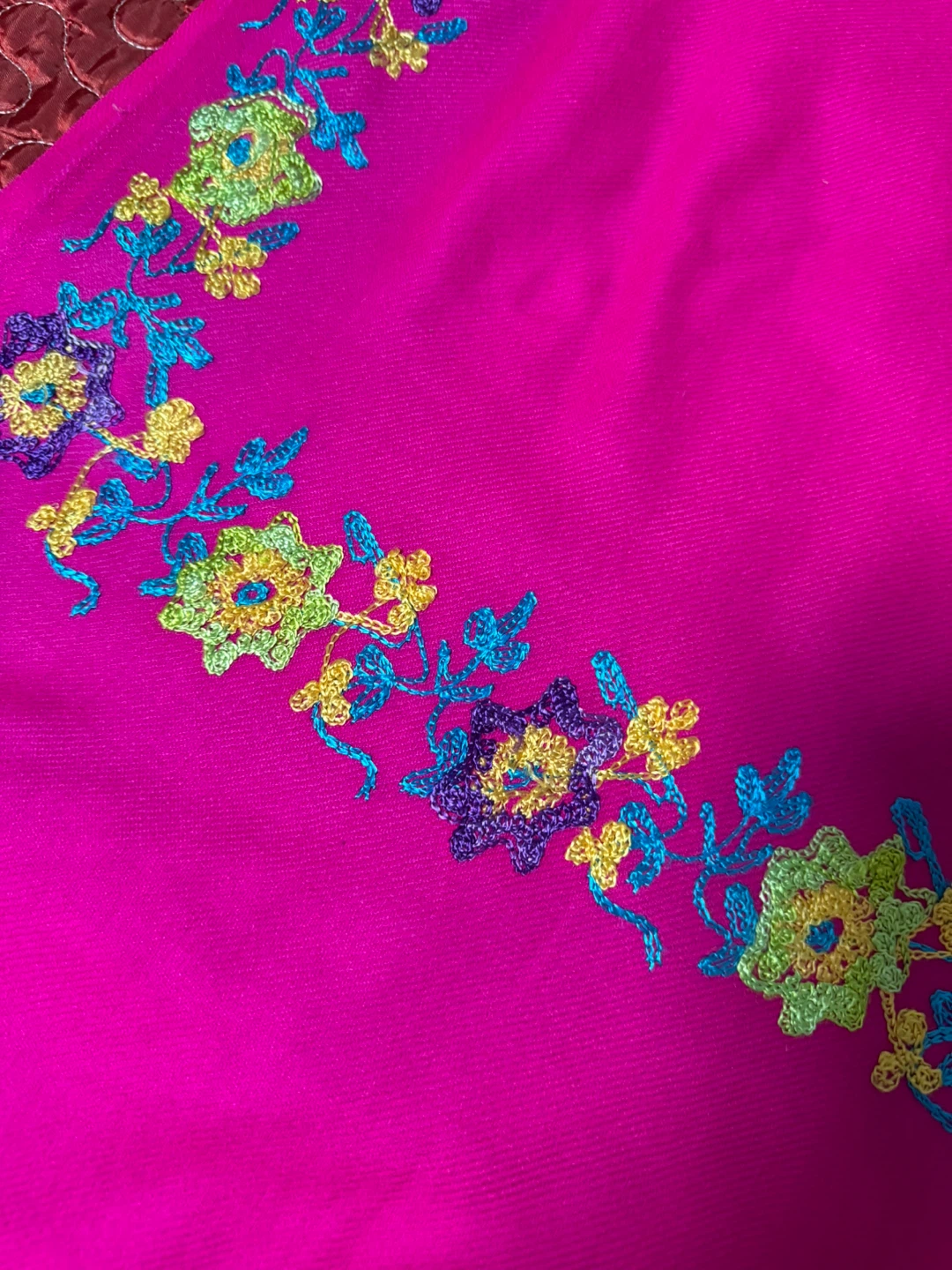 Embroidered Pink Shawl - photo 2