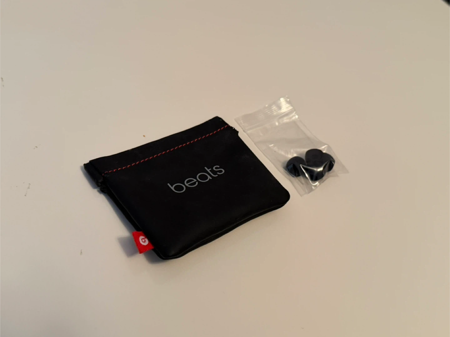 Beats Wired Headphones - photo 2