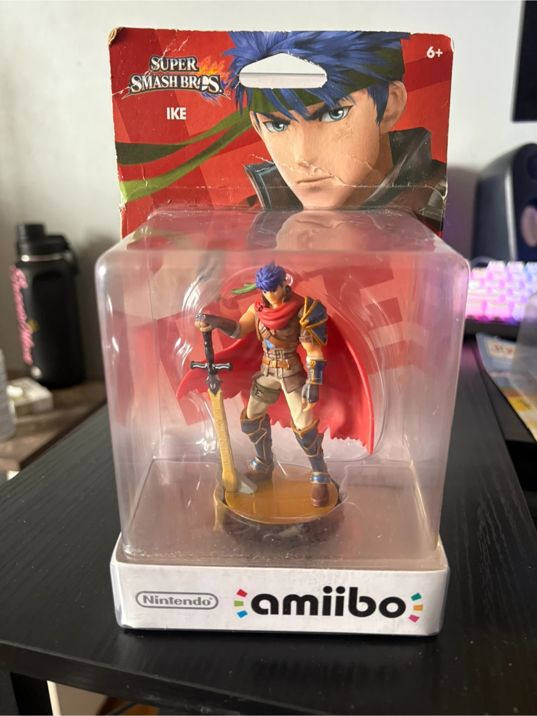 Nintendo Amiibo - Ike, Charizard, Bowser Jr. Mario’s