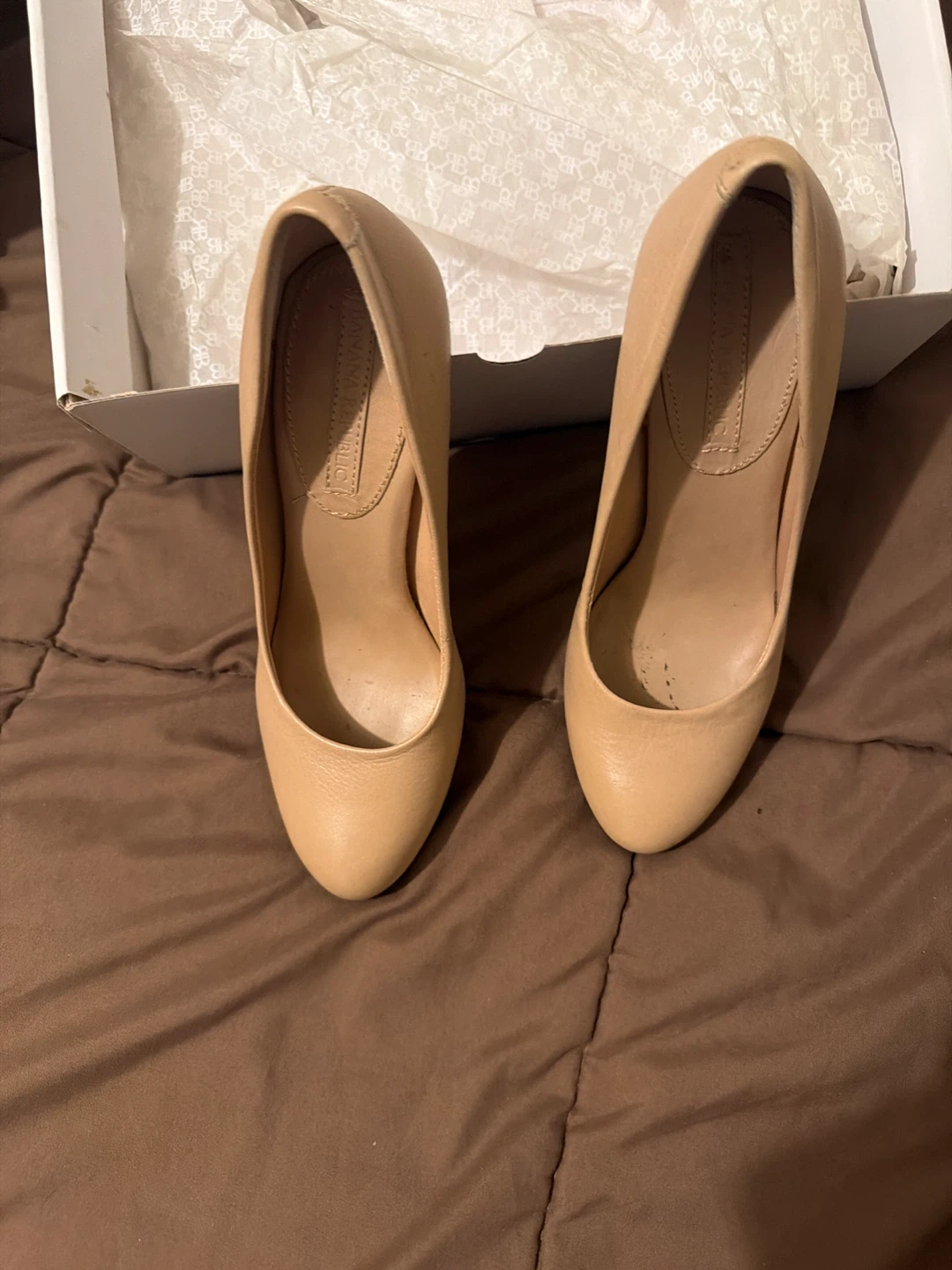 Banana Republic Women's Tan Leather Heels Size 7.5