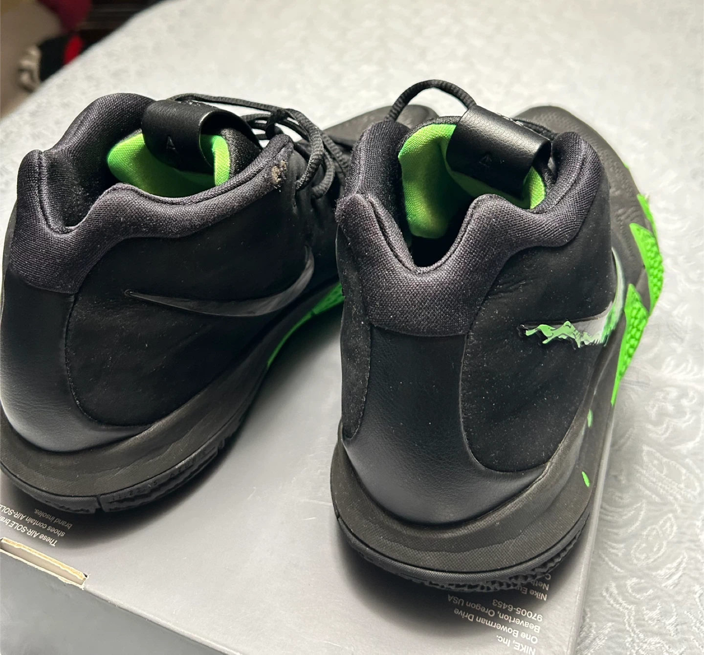 Nike Kyrie 4 "Halloween" Basketball Shoes - photo 4